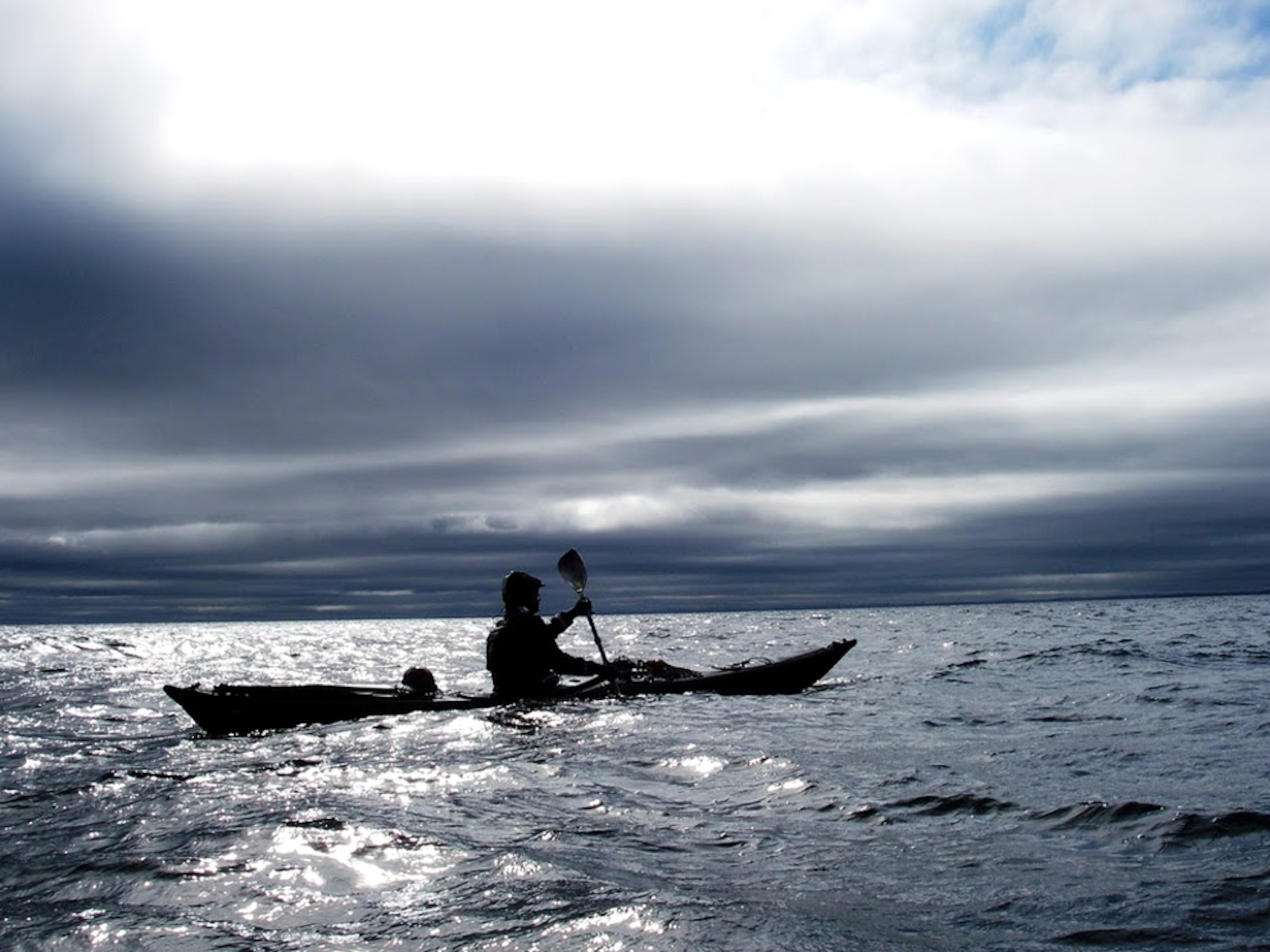 Freya Hoffmeister kayking on the ocean
