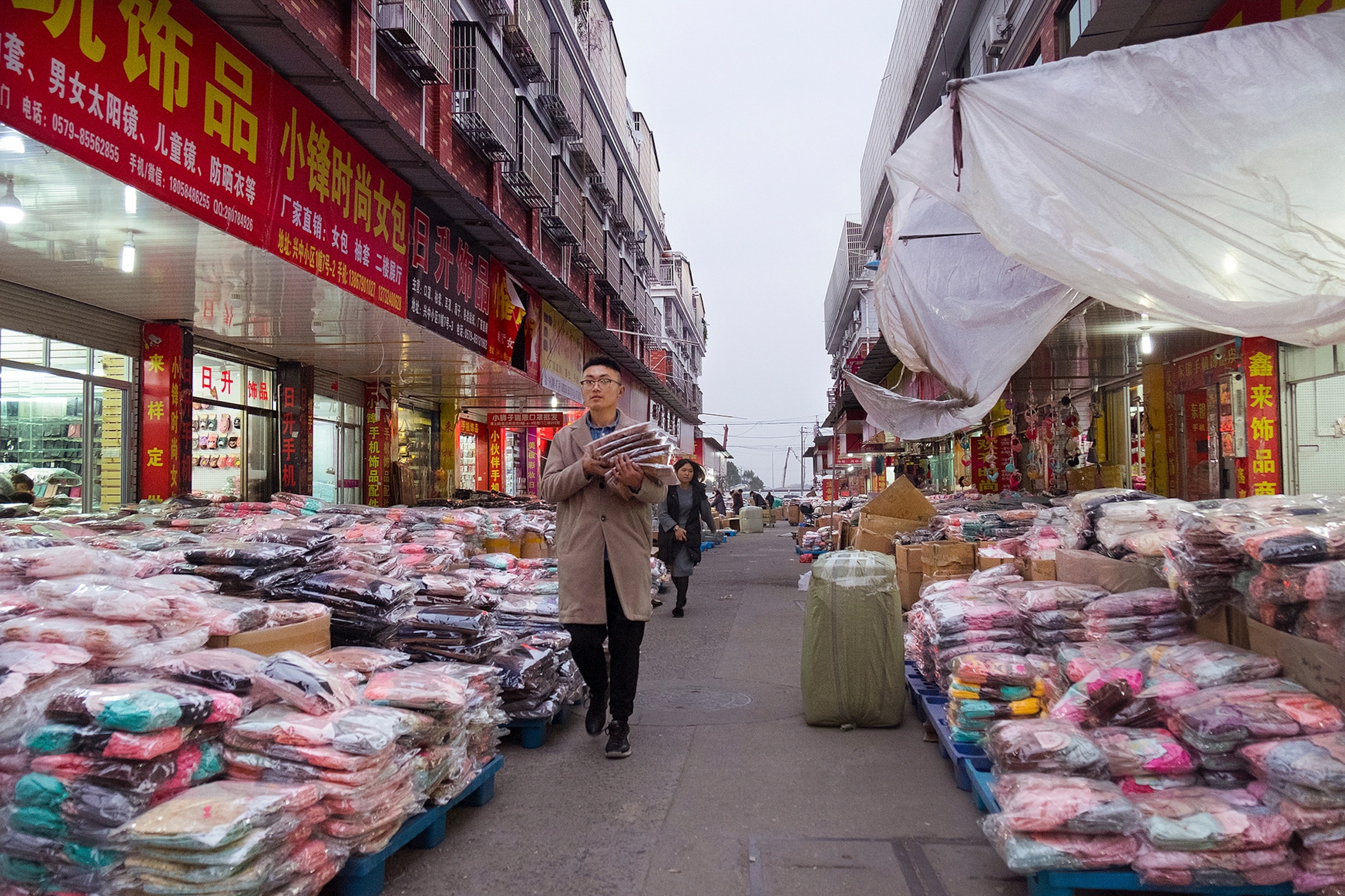 Modern evolution of Yiwu markets