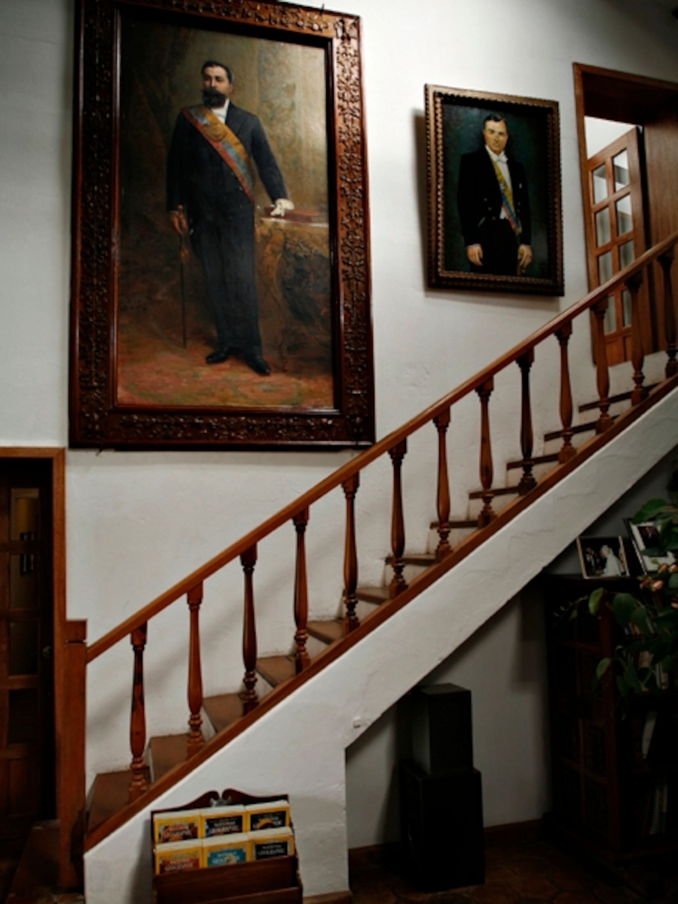Portraits near steps, Hacienda Zuleta, Ecuador