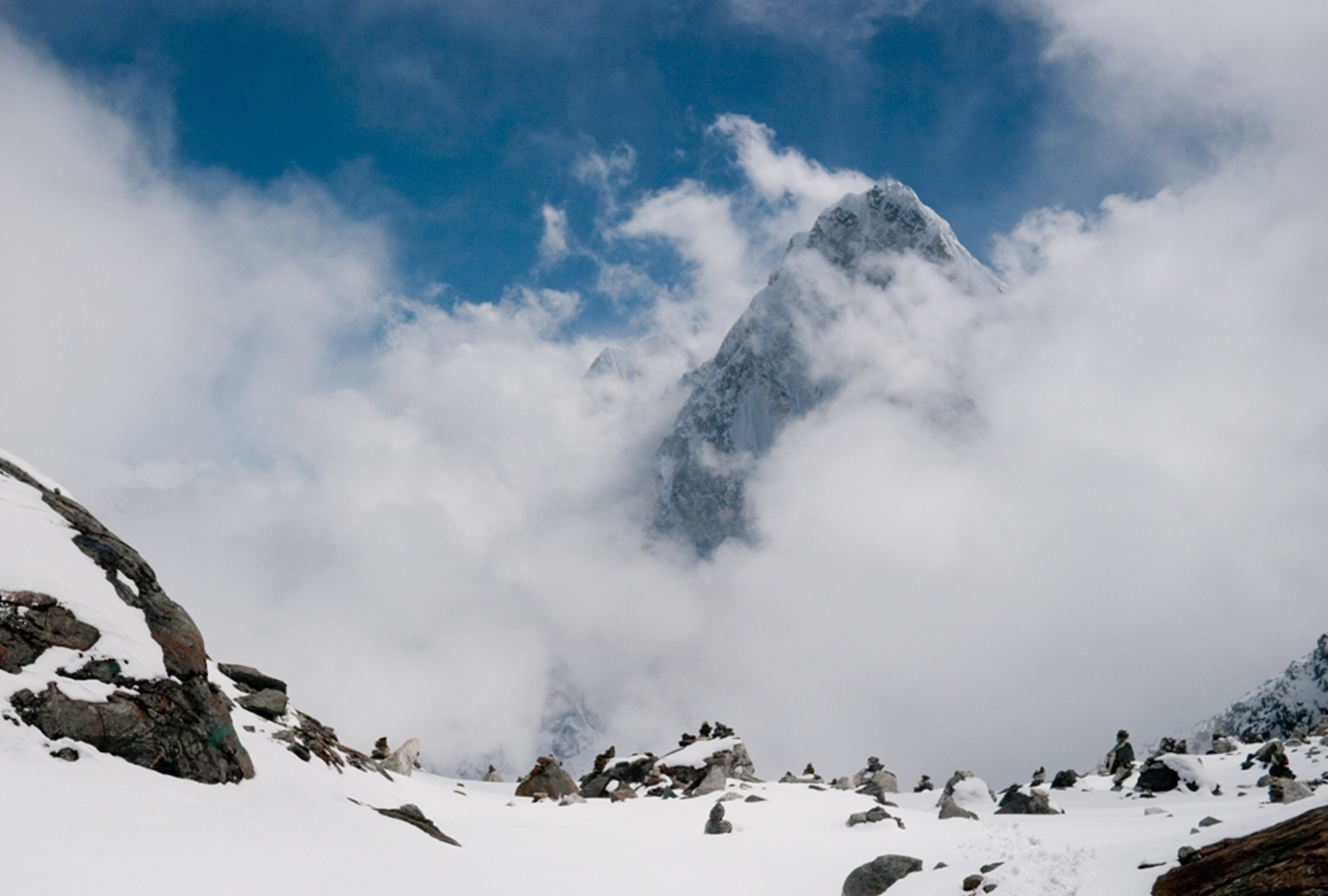A view of the mountains in the HImalaya