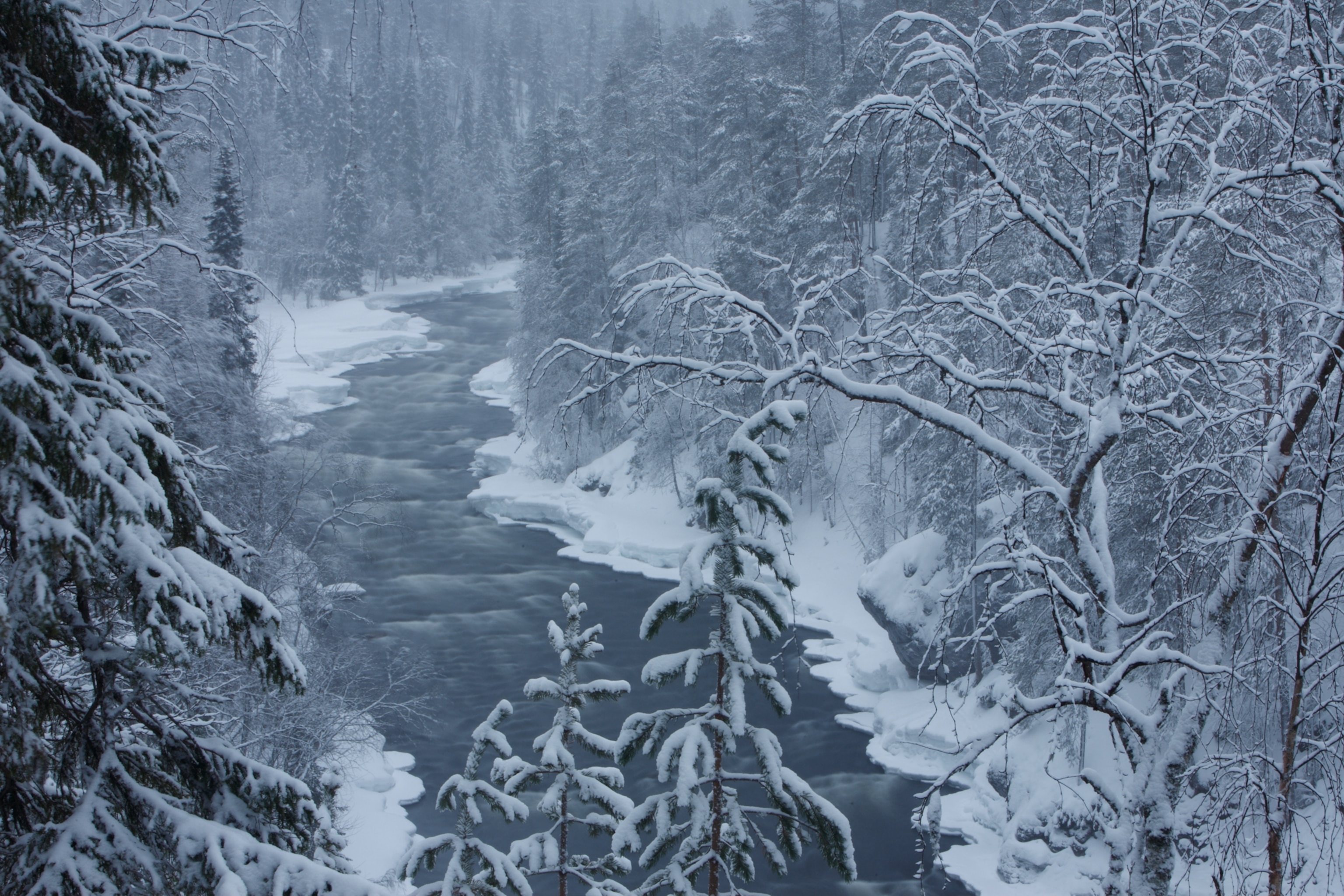 snow along the Kitka River
