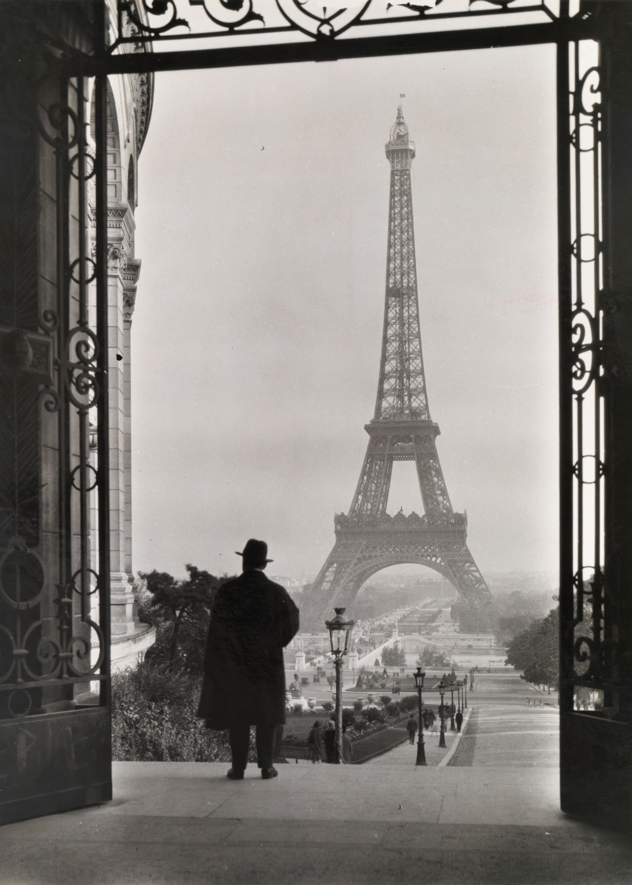 black and white photograph of the eiffel tower
