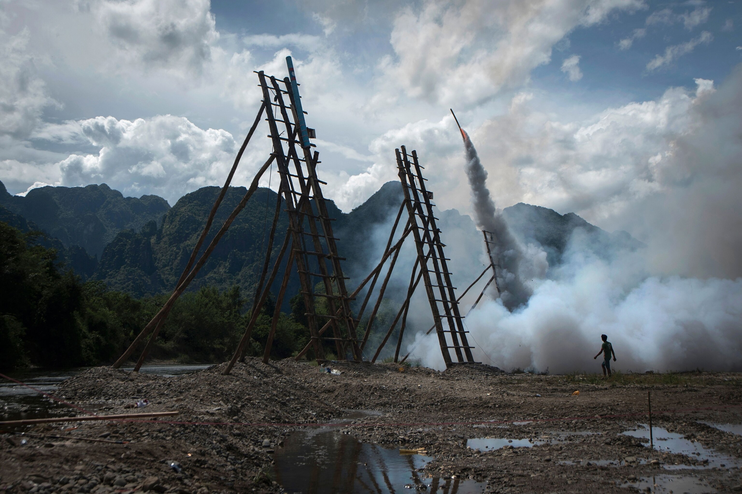 Photos of Amazing World Traditions