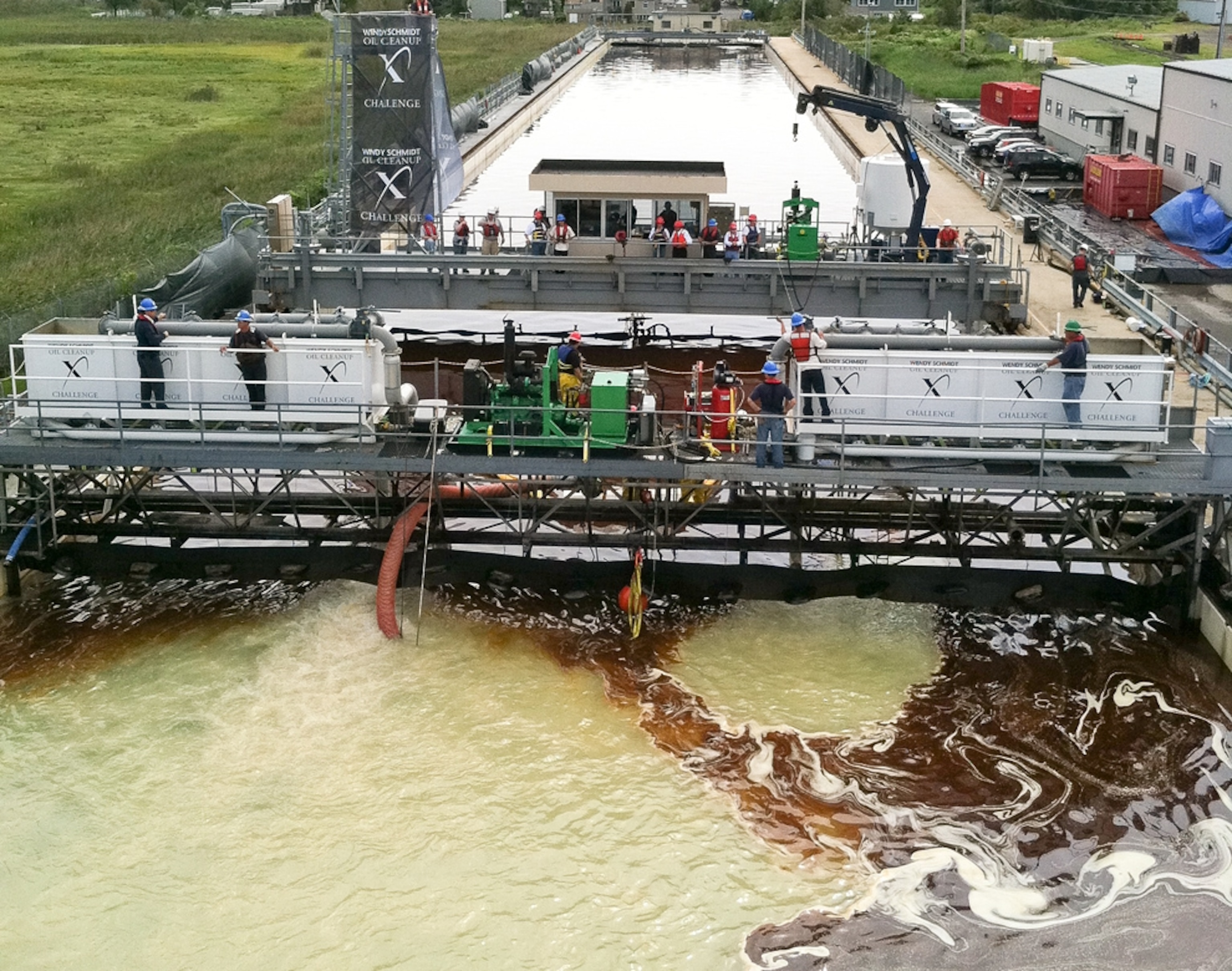 Pictures X PRIZE Oil Cleanup X CHALLENGE