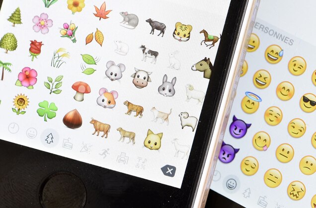 We Fact Checked 8 Animal Emojis Here S What We Found We Fact Checked 8 Animal Emojis Here S What We Found