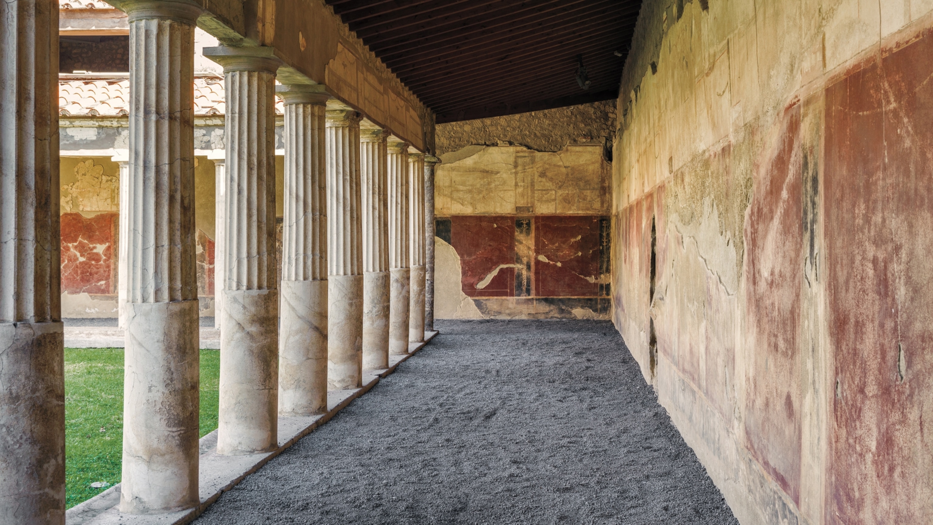 Pompeii's Secrets: How AI is Rewriting the Story of Mount Vesuvius