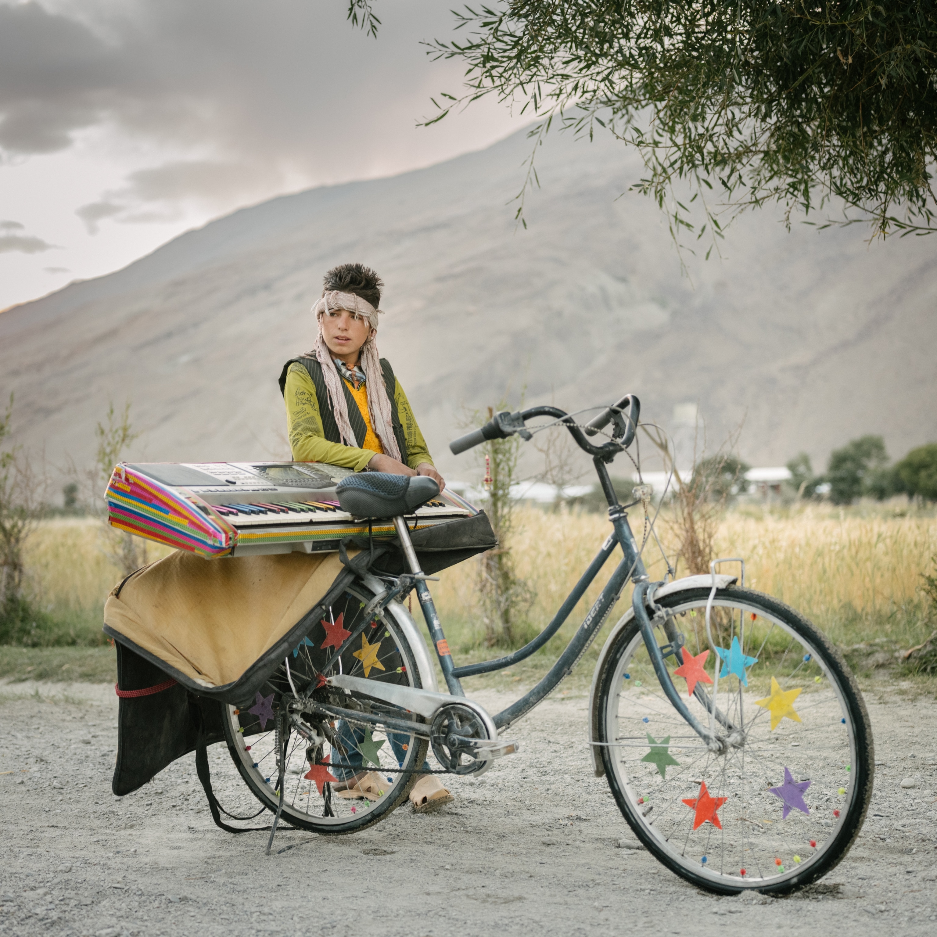 singer Wakhan bike