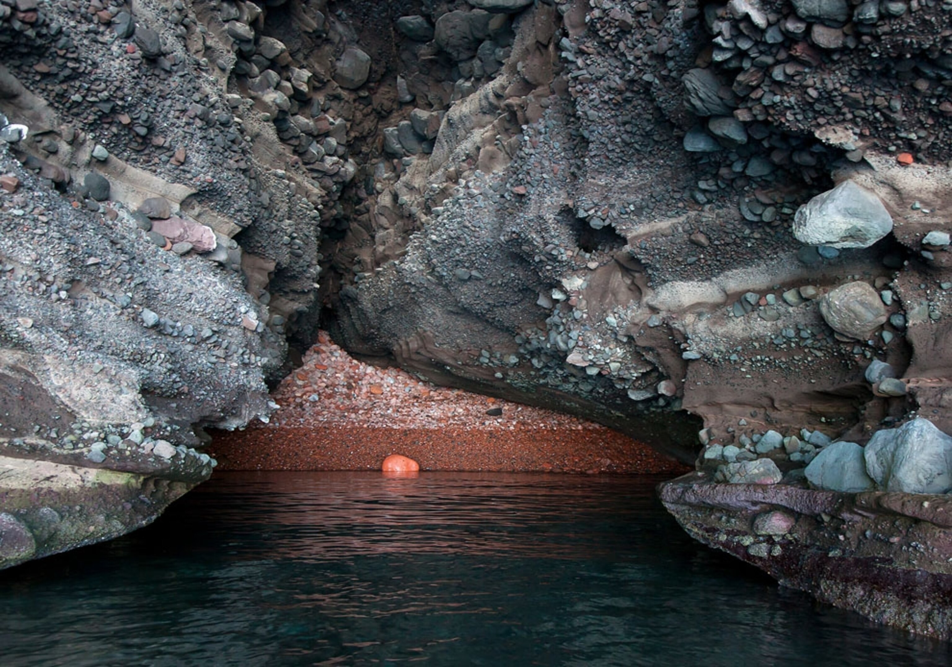 An inlet of Isla Espiritu Santo, off California Baja Sur, Mexico