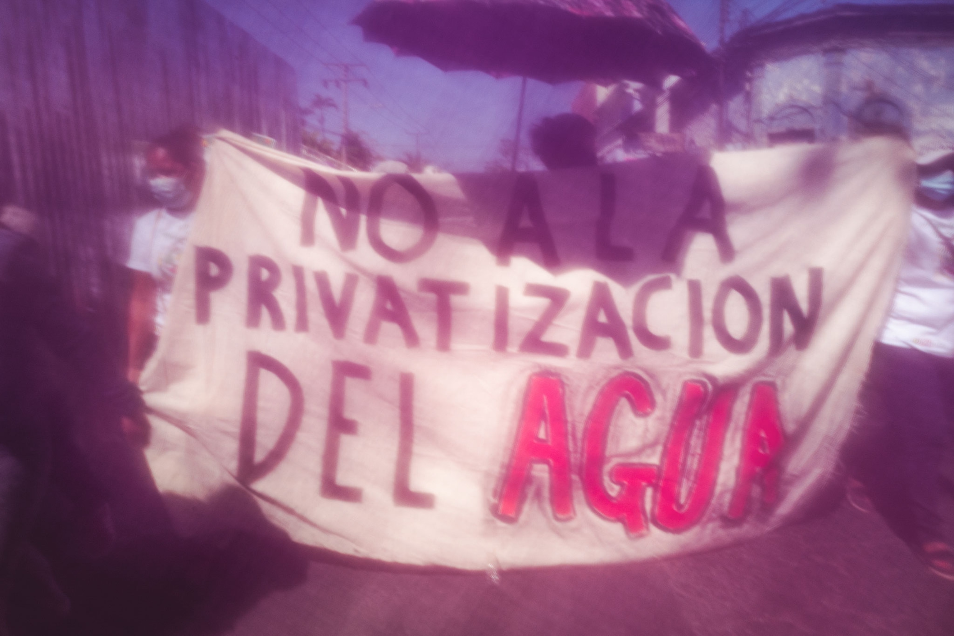 a womens march in El Salvador protesting to get clean water