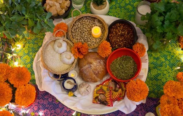 <p>Pan de muerto, the “bread of the dead,” is a soft, sweet bread with hints of anise and orange. The round loaves are often decorated with dough that resemble bones and teardrops, and eaten throughout Día de los Muertos.</p>
<p> </p>