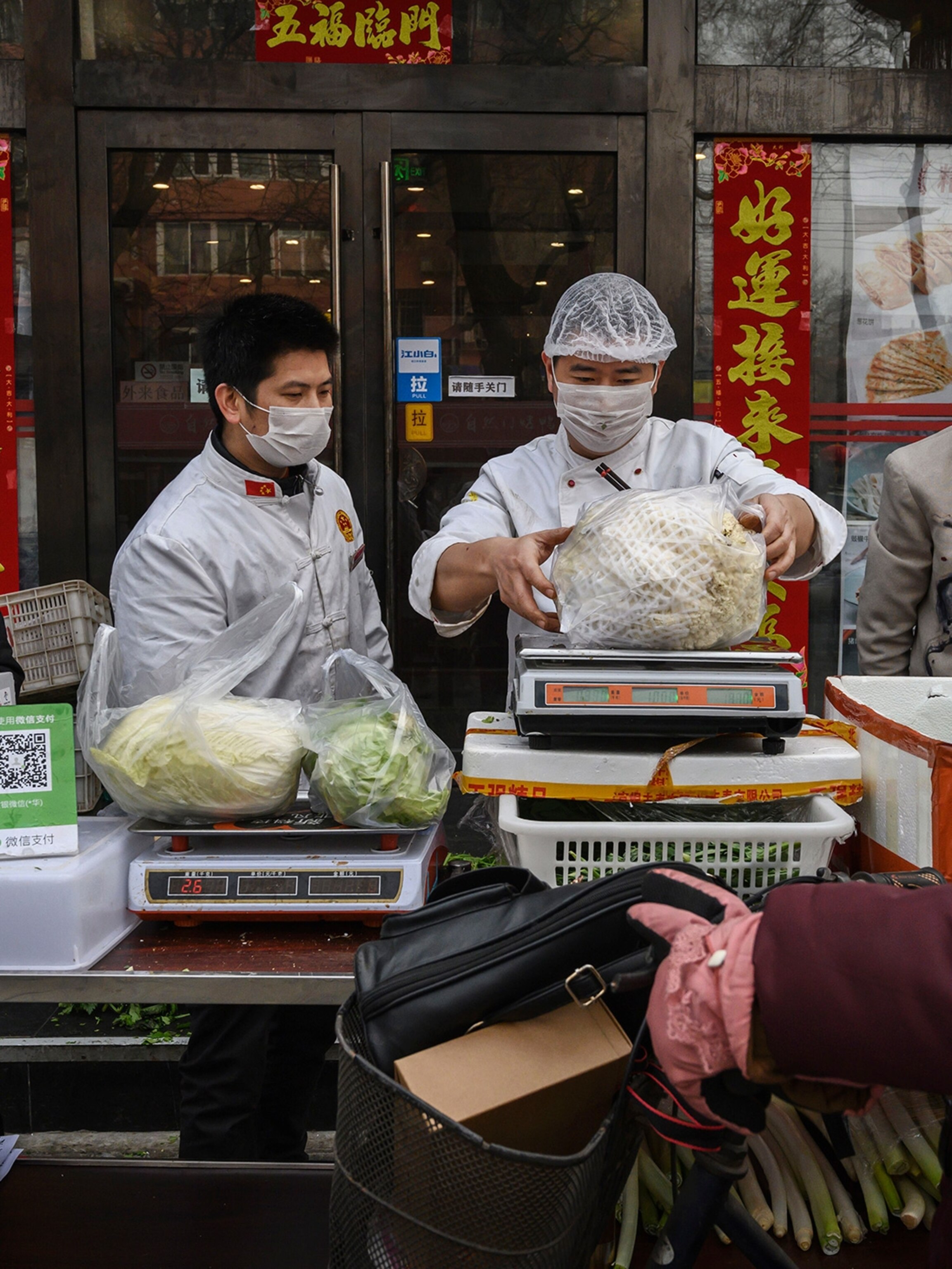 Why Do Chinese Eat On The Floor Viewfloor.co
