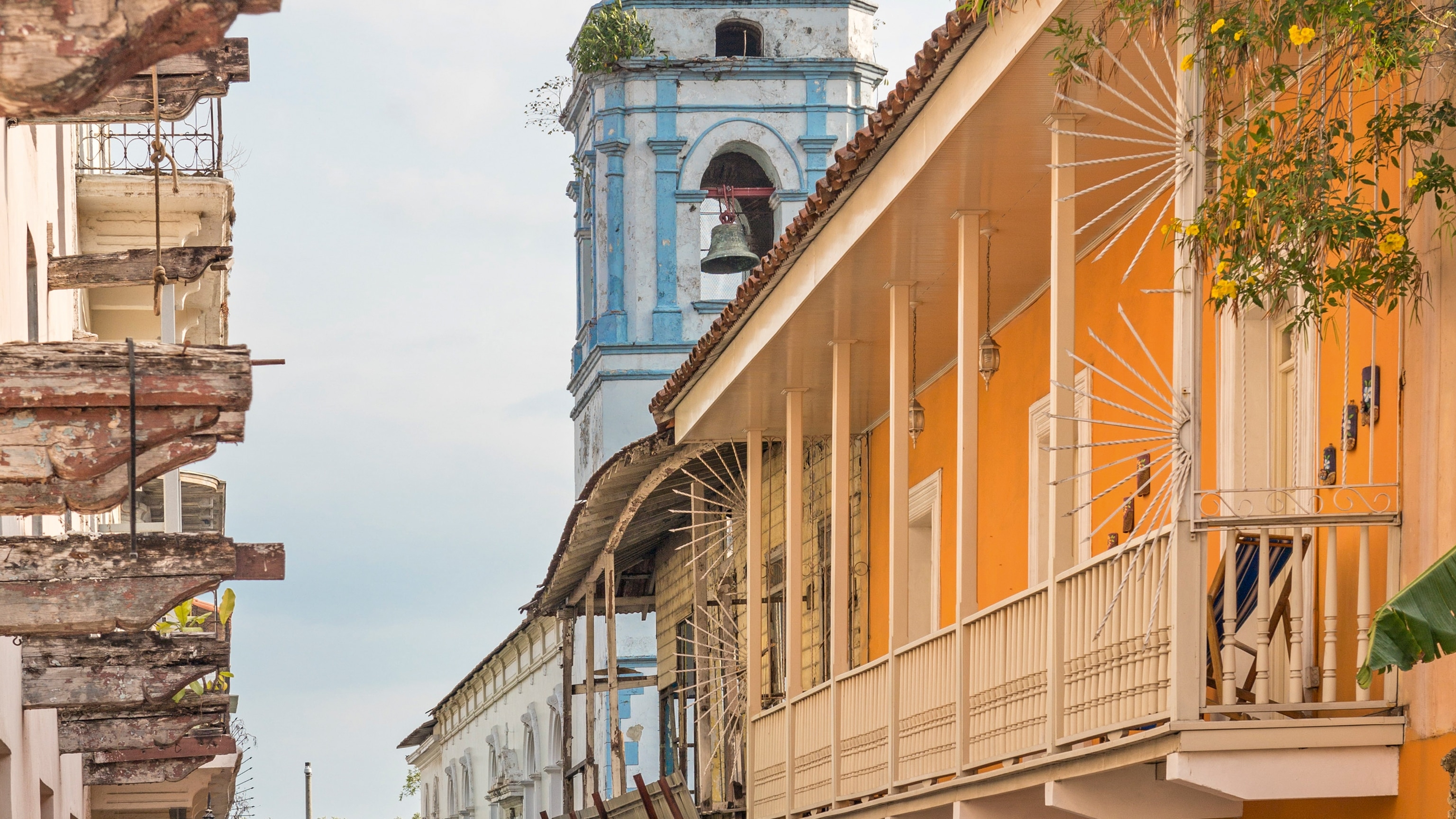 Walk the Streets of Panama City Like a Local—Here's How