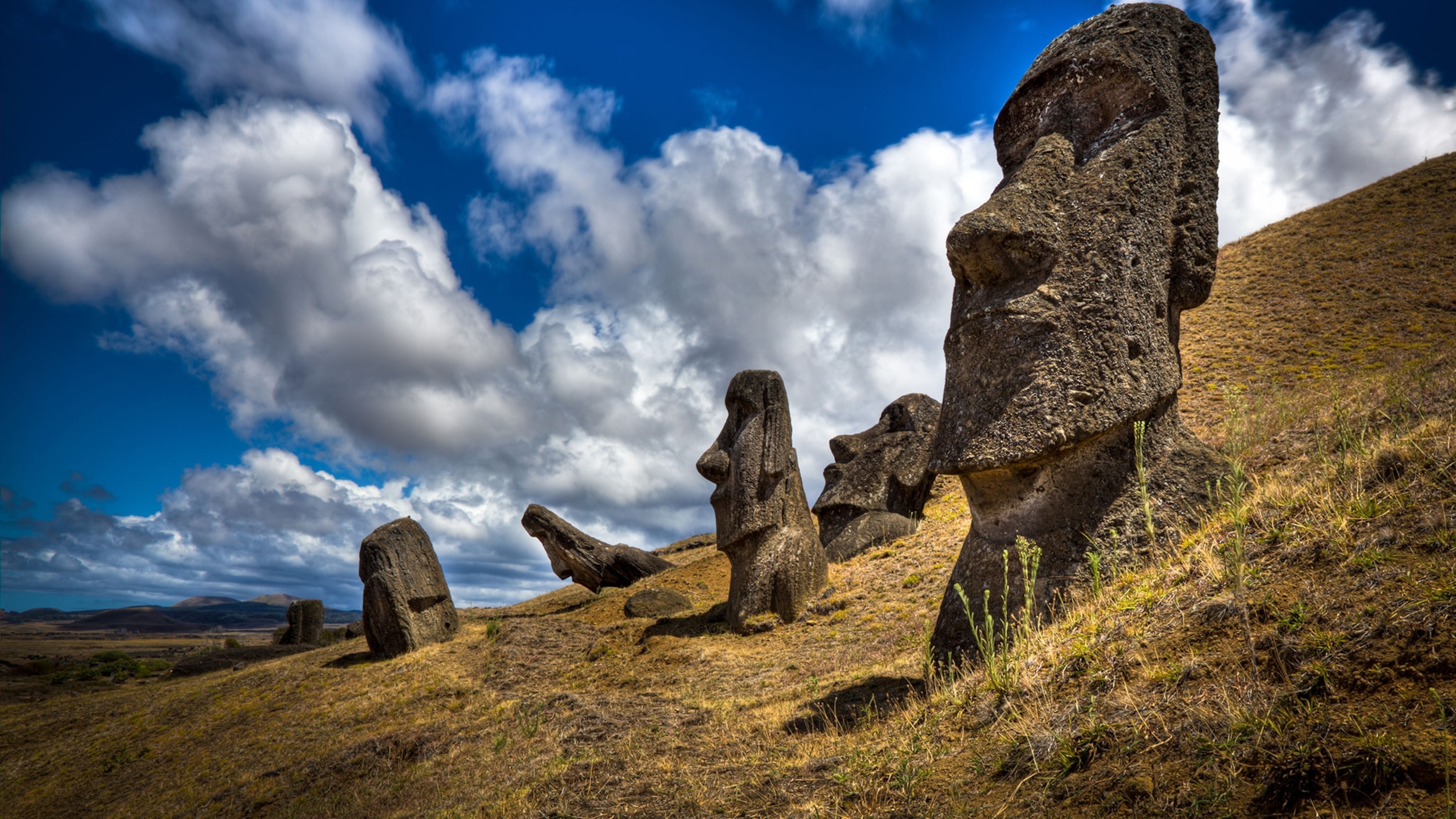 Will we ever solve these 5 ancient mysteries? - Vimarsana News