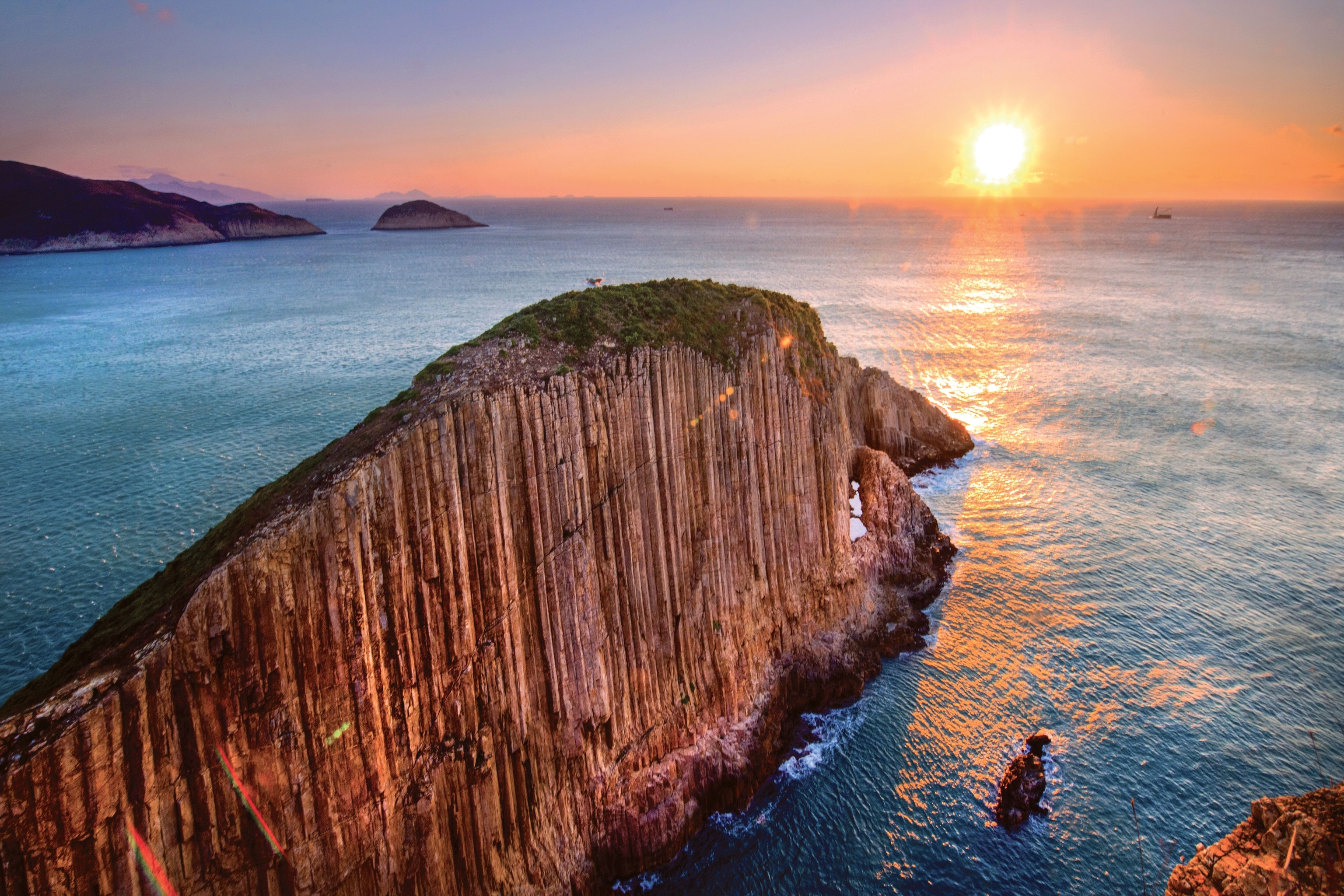 Rock formations near Sai Kung