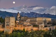 Alhambra Espana Alhambra By Night Is The Alhambra Night Visit Worth