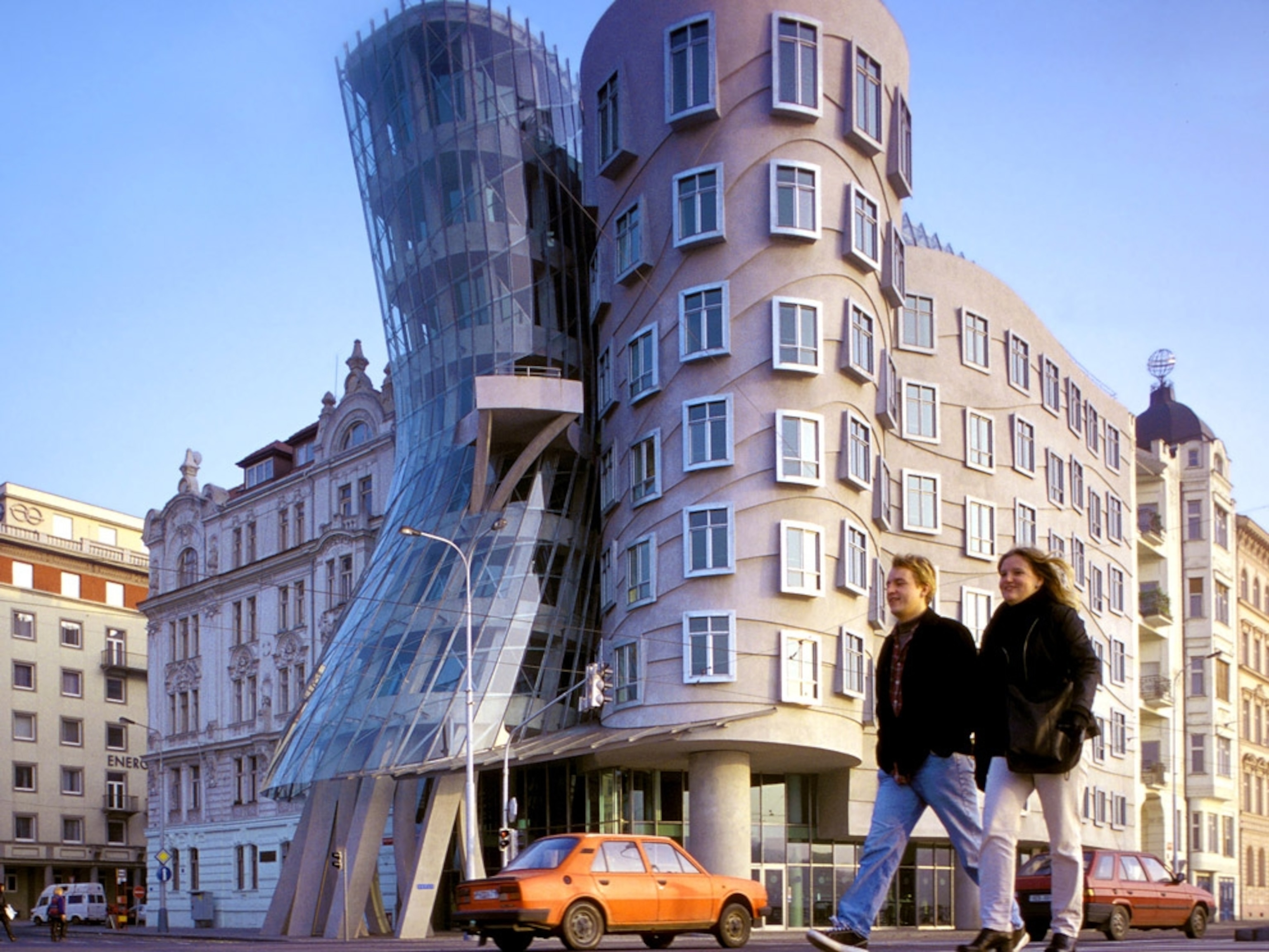 Dancing House