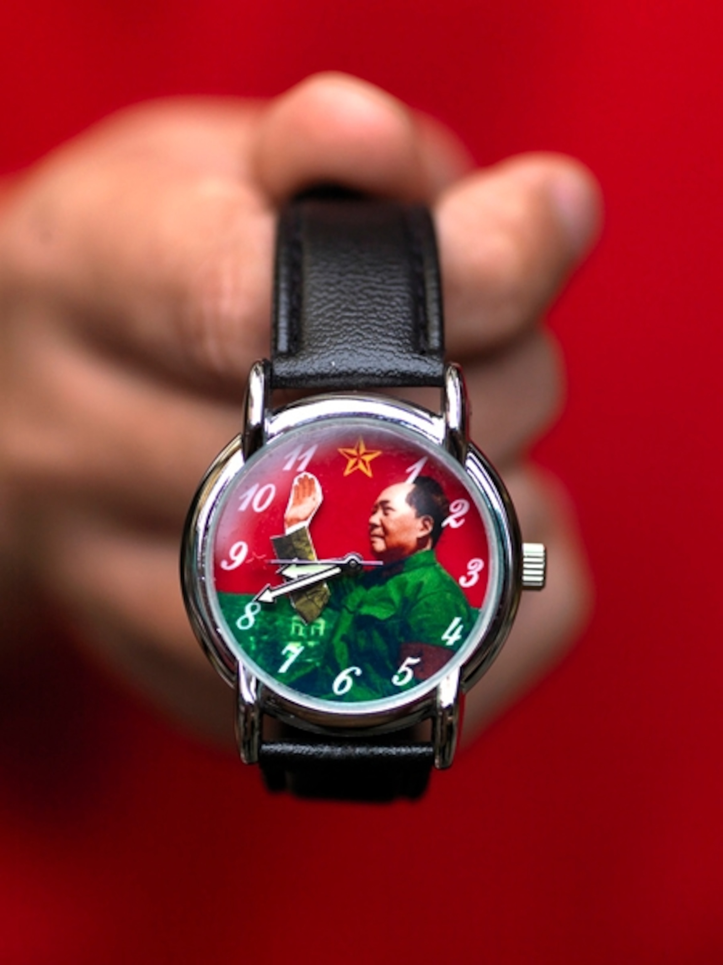 Novelty watch at market, Dongtai Road, Shanghai