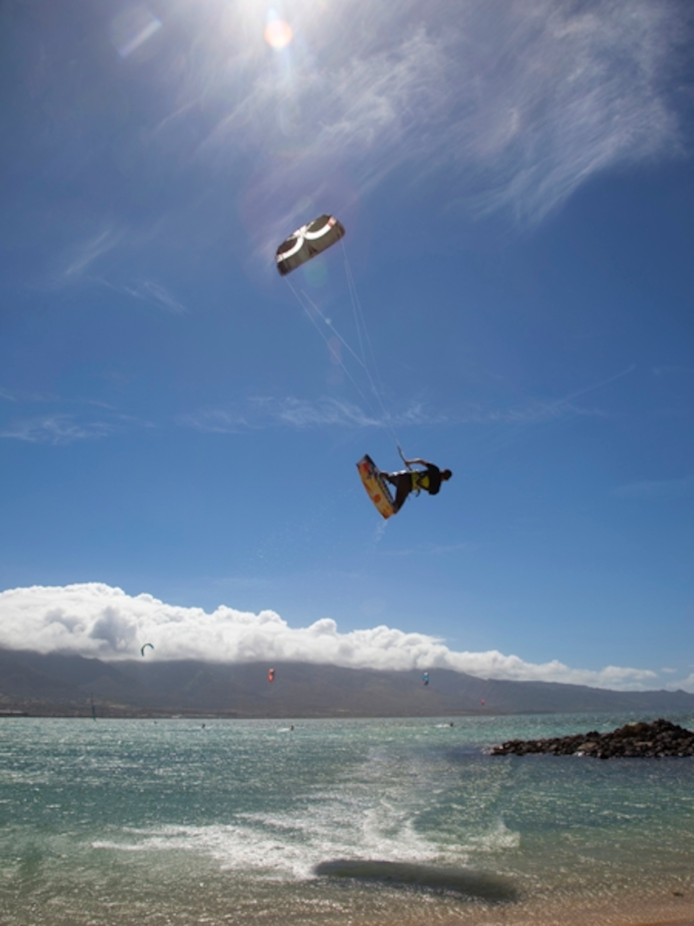 Kiteboarding Kanaha Beach Maui Hawaii