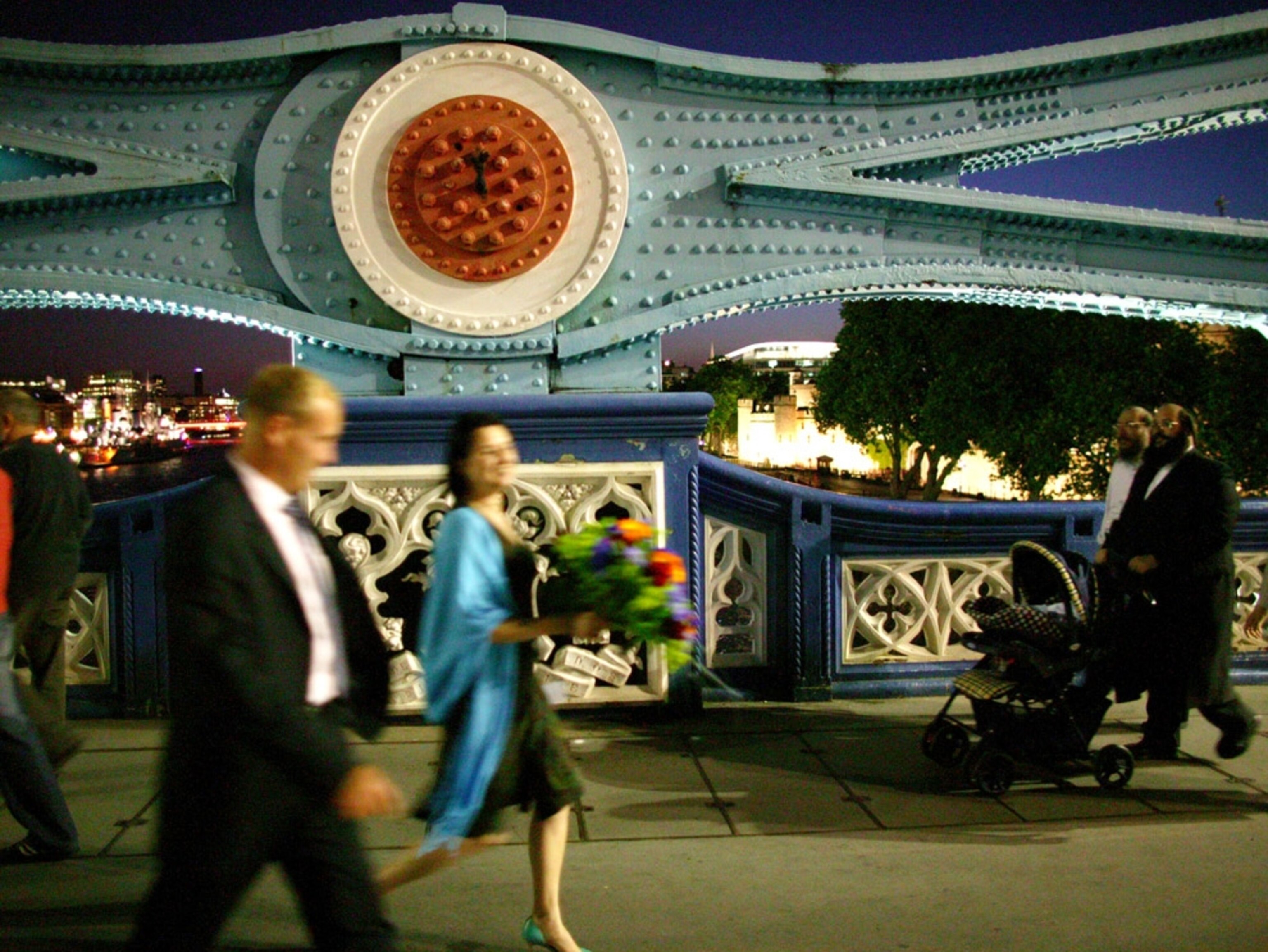 Couple on Tower Bridge