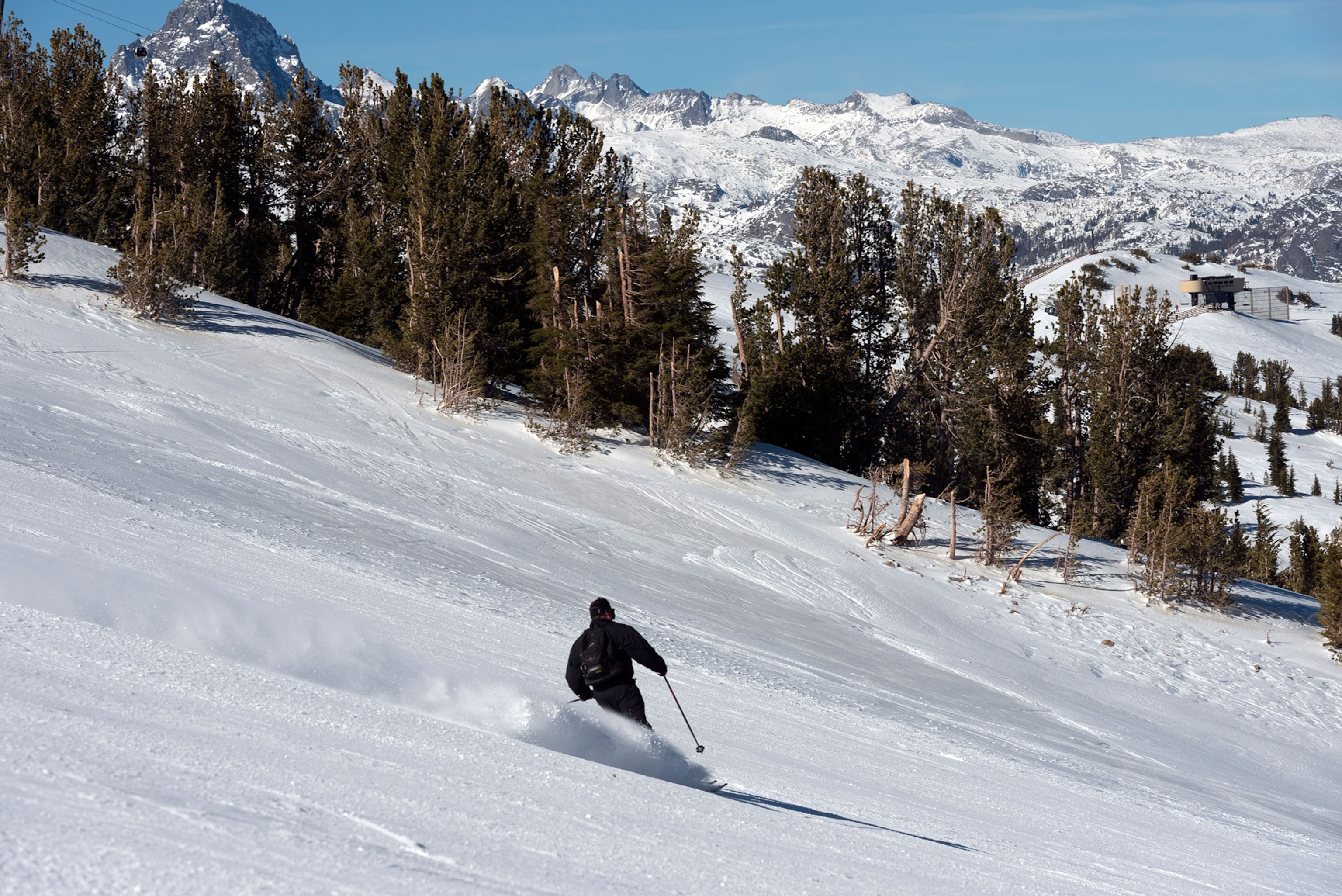 Mammoth skiing