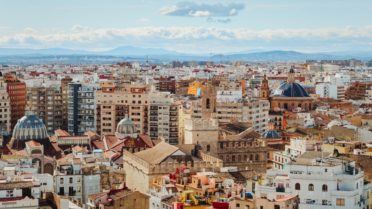 How to experience the 2026 total solar eclipse in Valencia, Spain