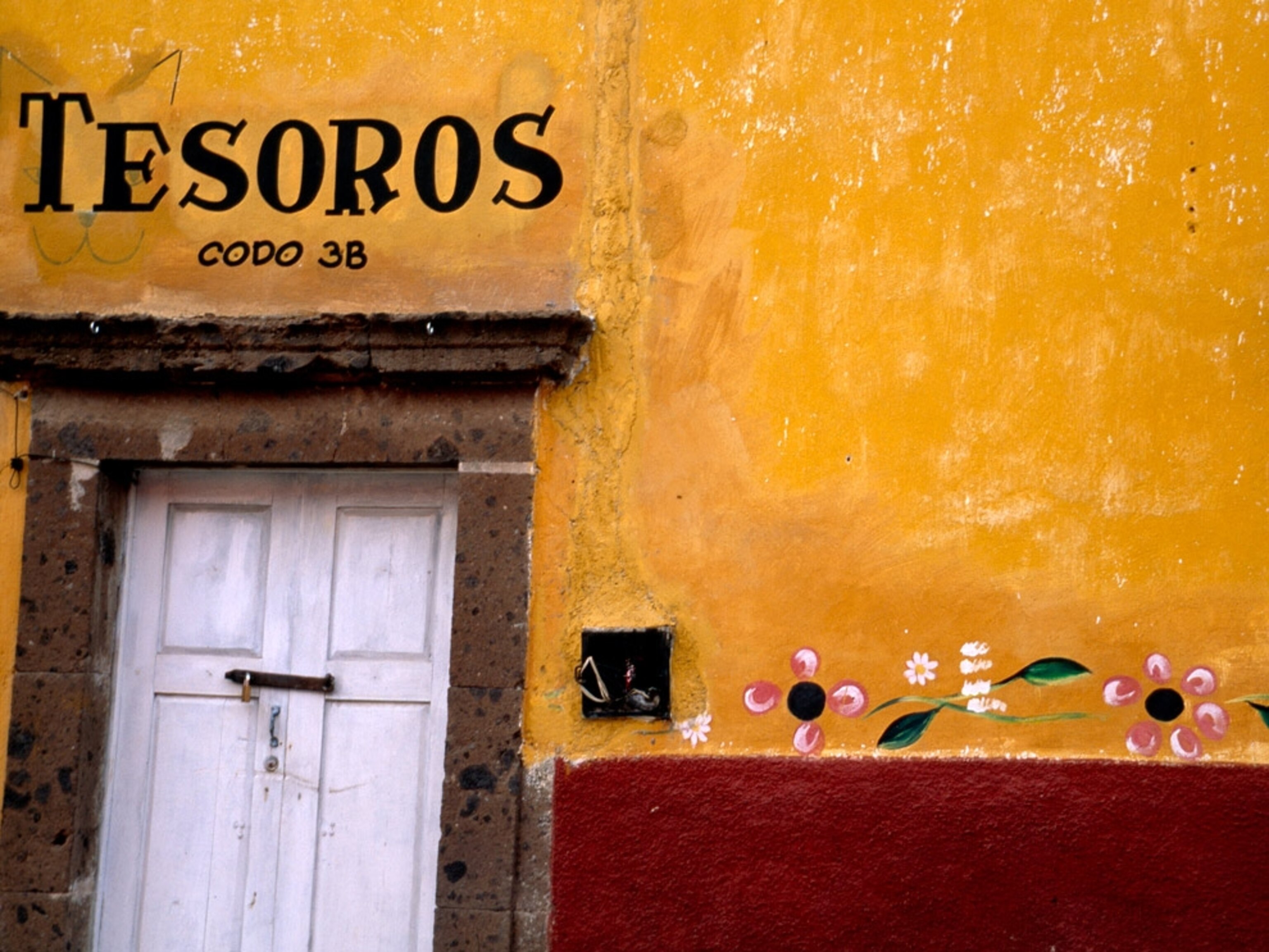 Colorful Mexican building