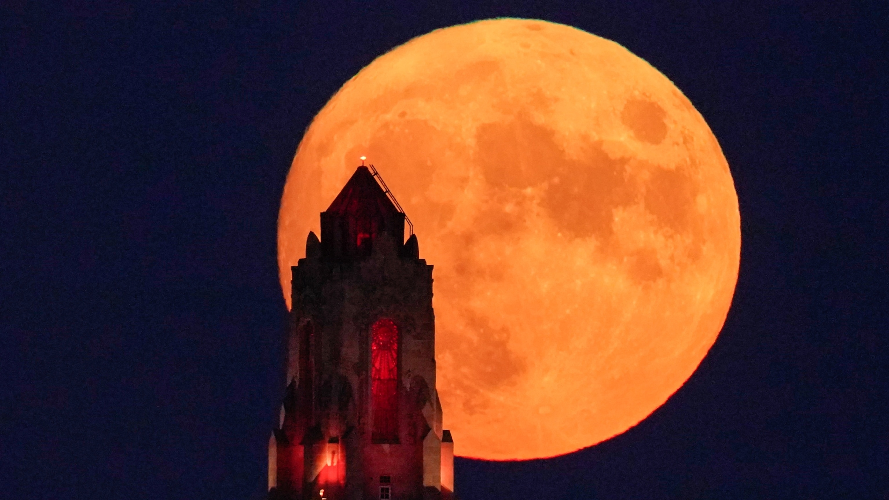 A rare blue ‘micromoon’ is rising at the end of May