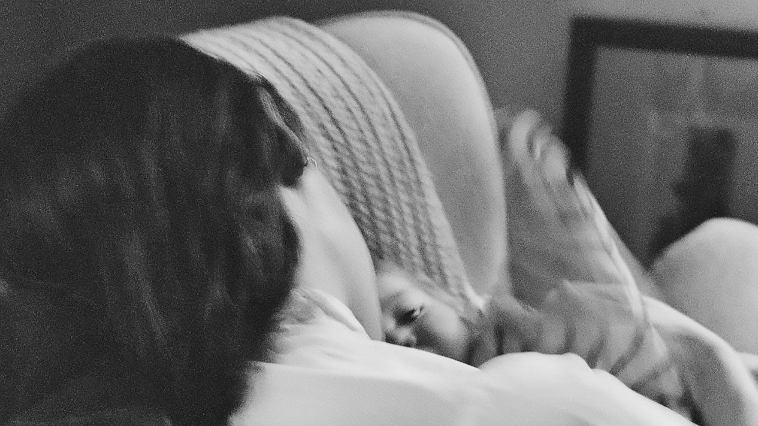 Should You Share a Bed With Your Baby?