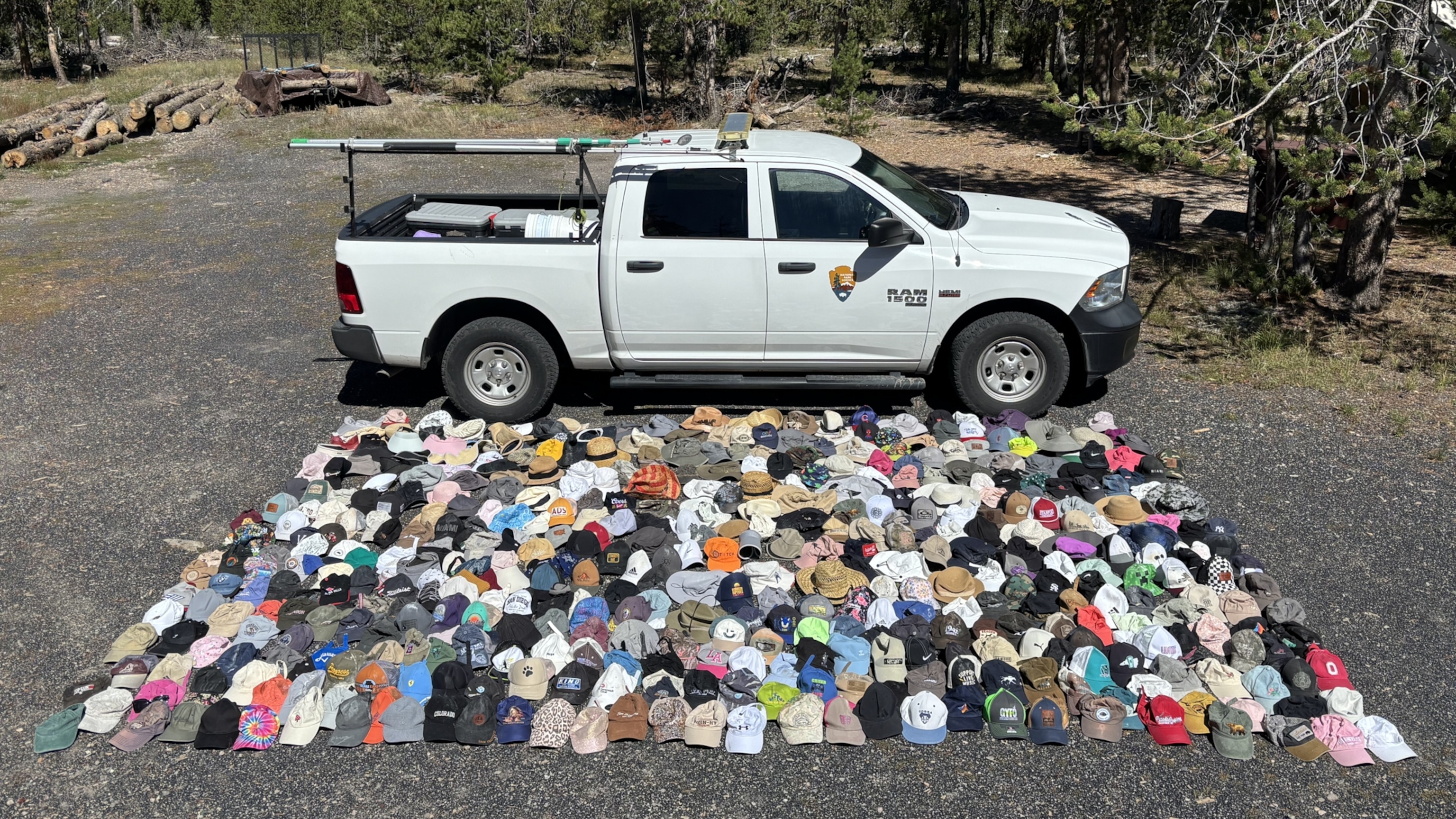 Tourist Trash Has Done Weird Things to Yellowstone's Thermal Pools