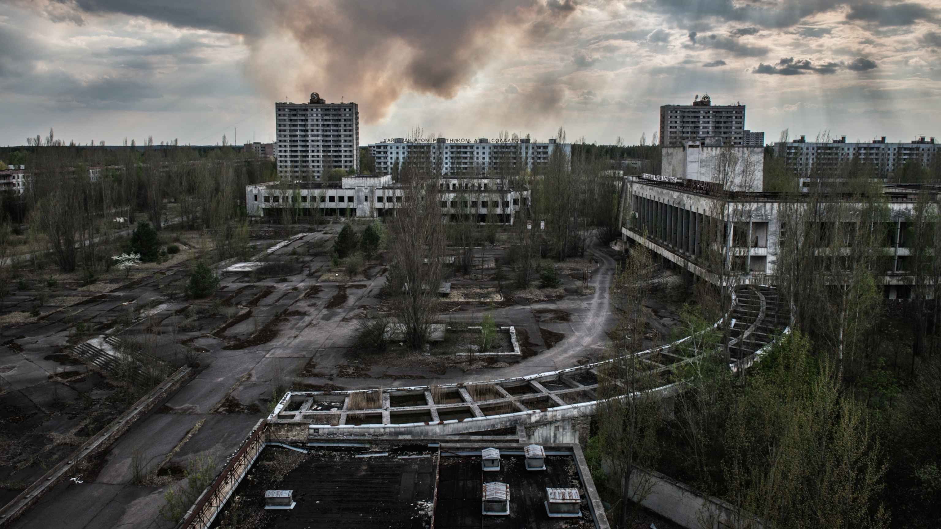 Inside Chernobyl's shadow community, 40 years after disaster