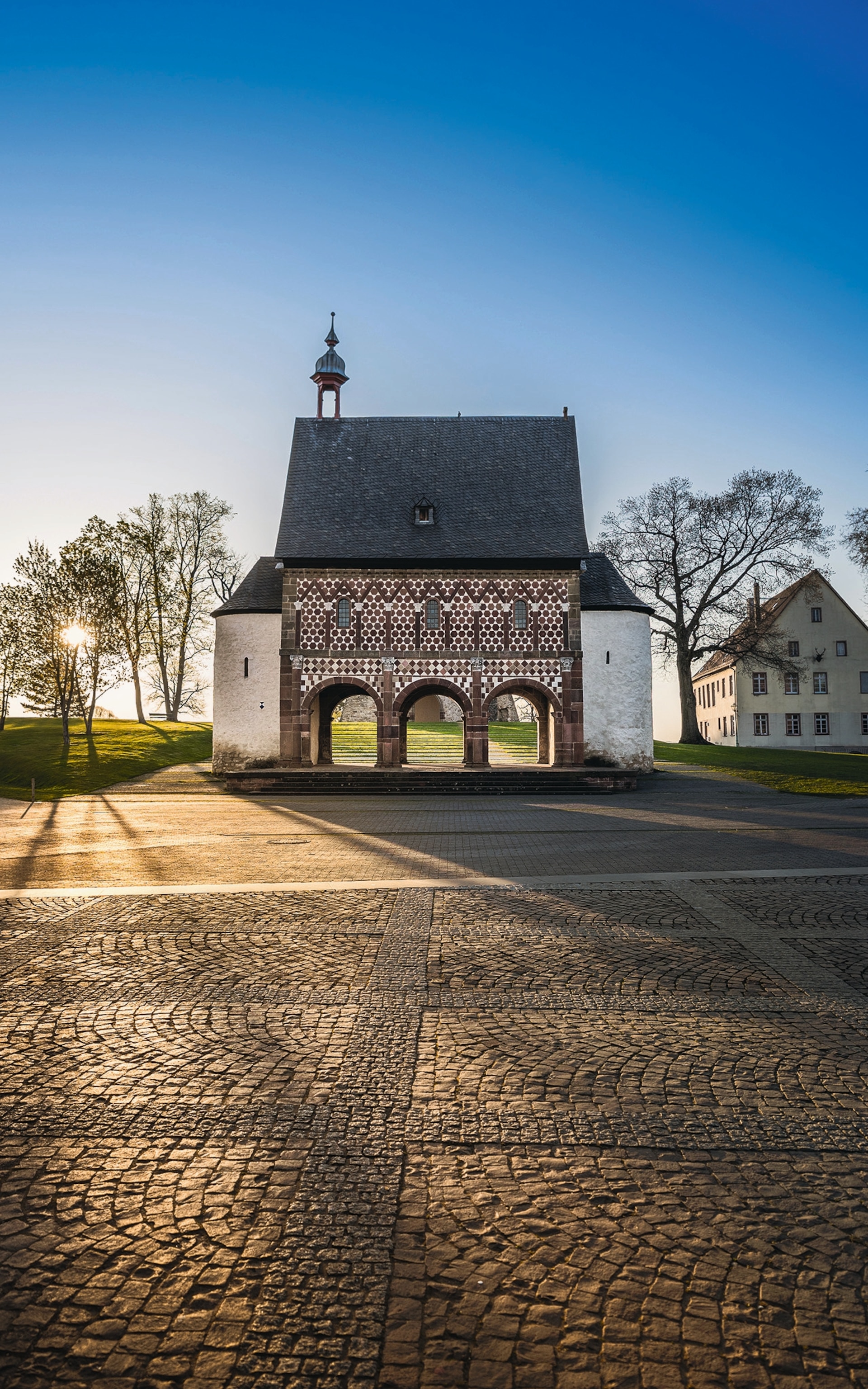 The King’s Hall (Königshalle) is pictured.