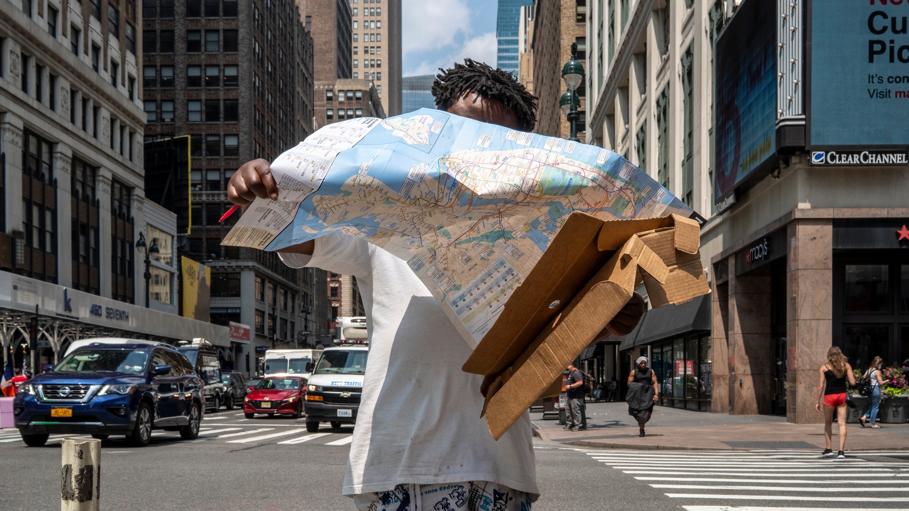 How to walk the length of Manhattan in a single day