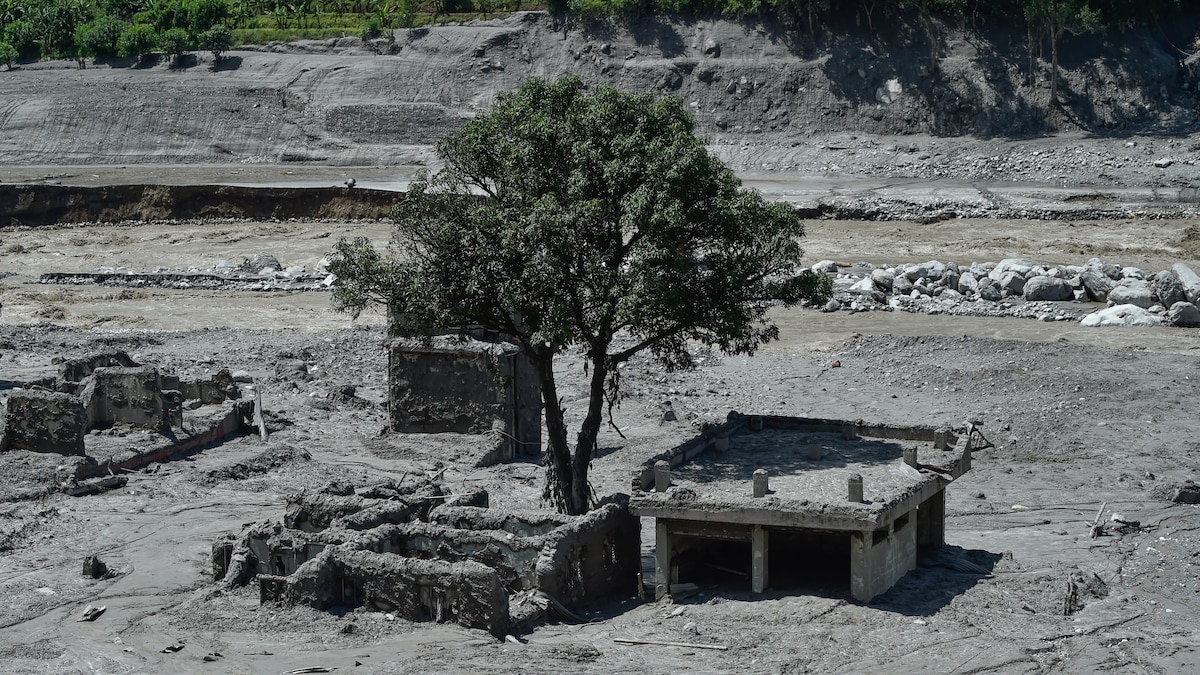 Nepal’s Glaciers Will Flood Again. Can Scientists Predict the Next One?