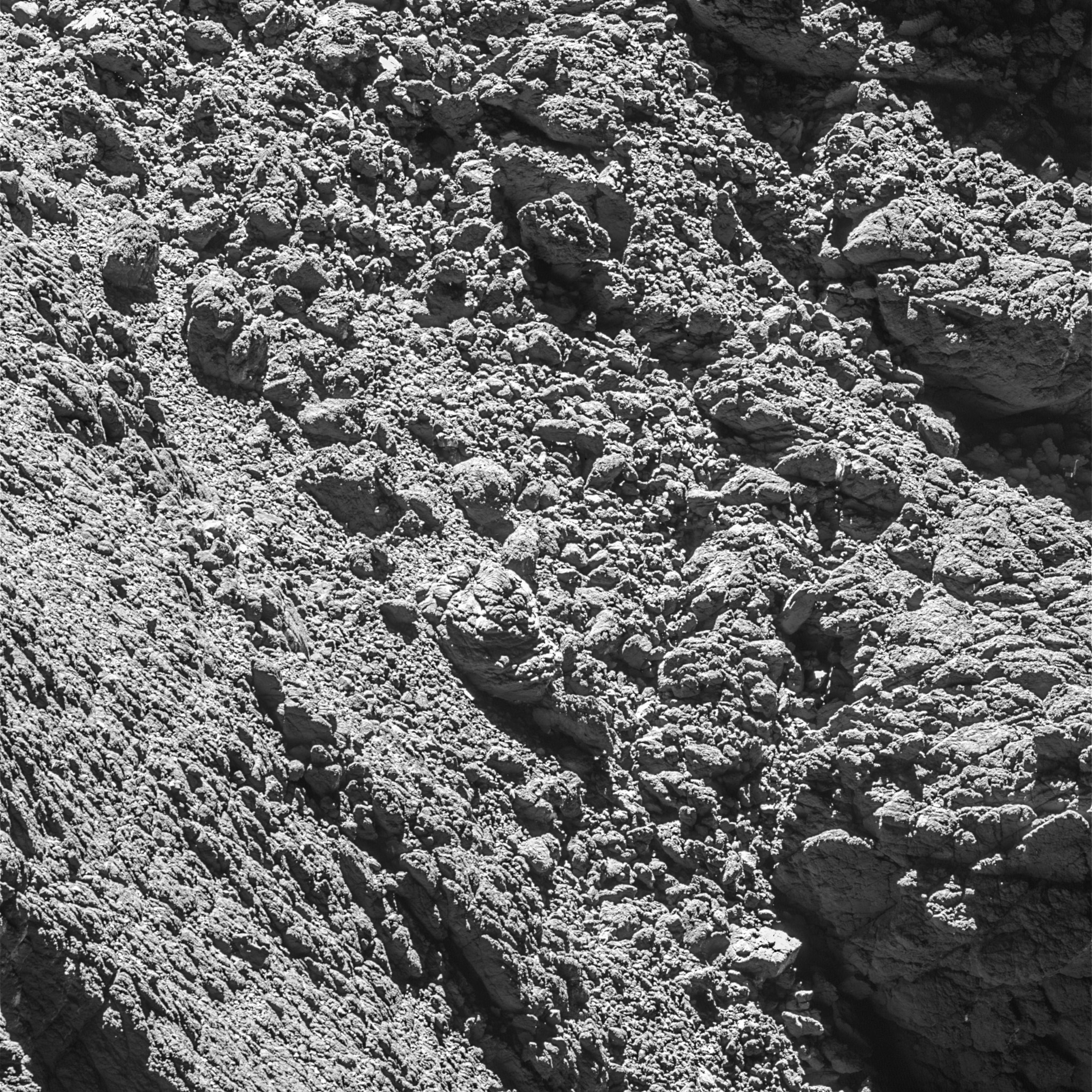 Philae found in dark crack on comet