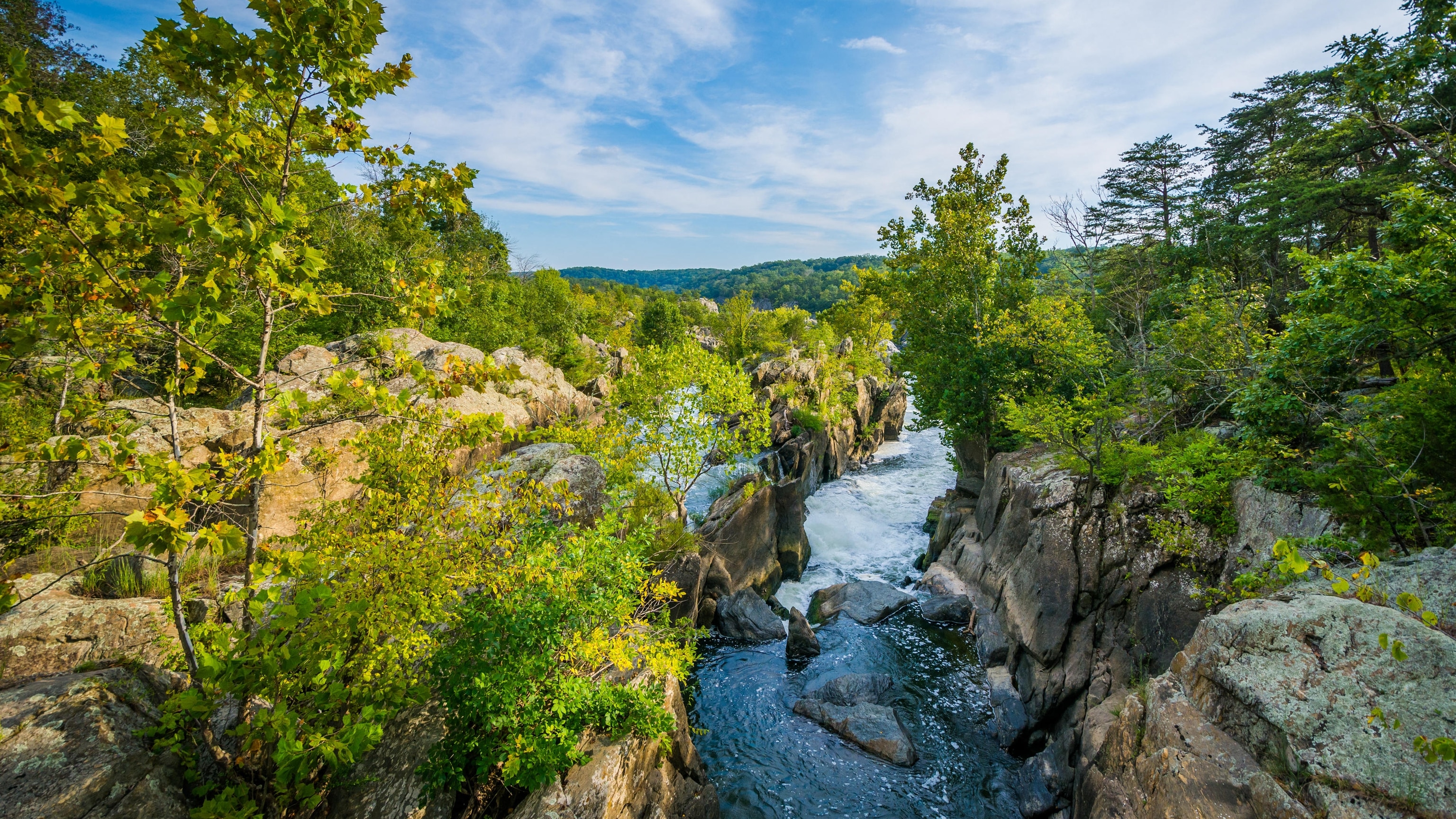 This National Park Will Let You Spend the Night in a 200-Year-Old Lockhouse