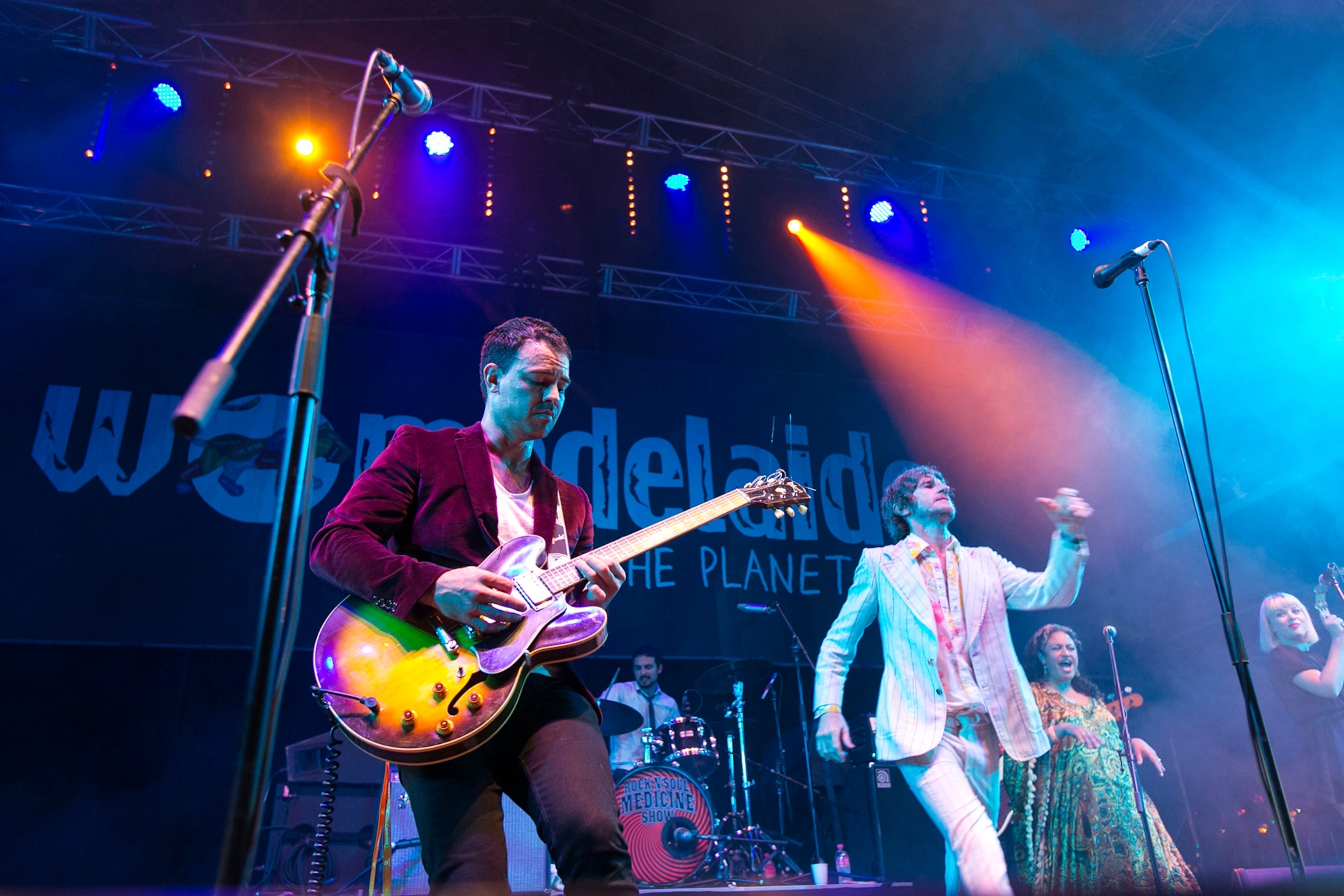 Tim Rogers and the Bamboos performing Womadelaide in South Australia