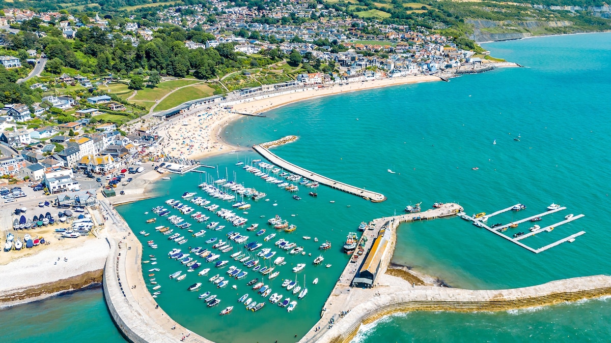 Why the U.K.'s fossil capital is the perfect seaside getaway