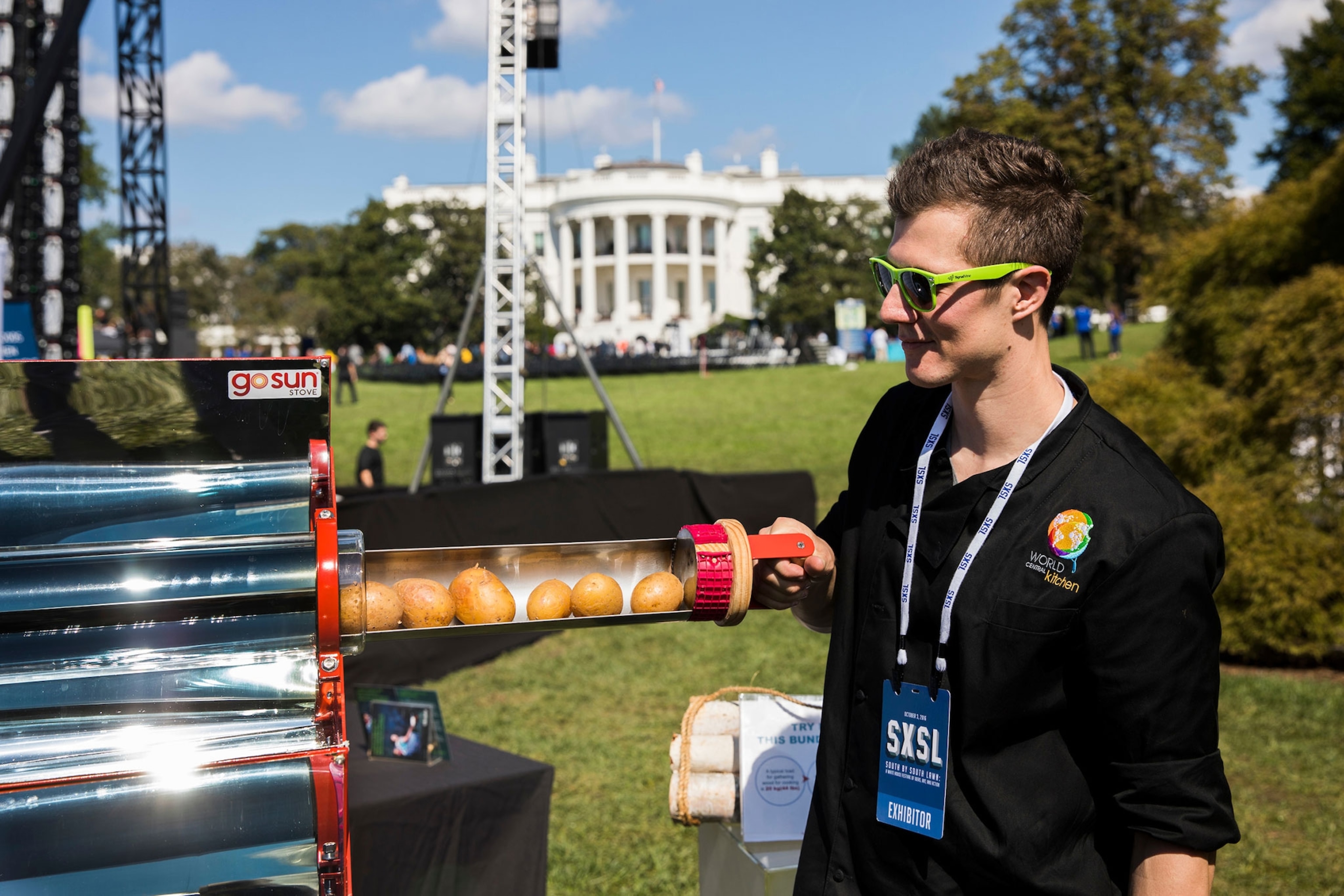 solar oven cooking potatoes