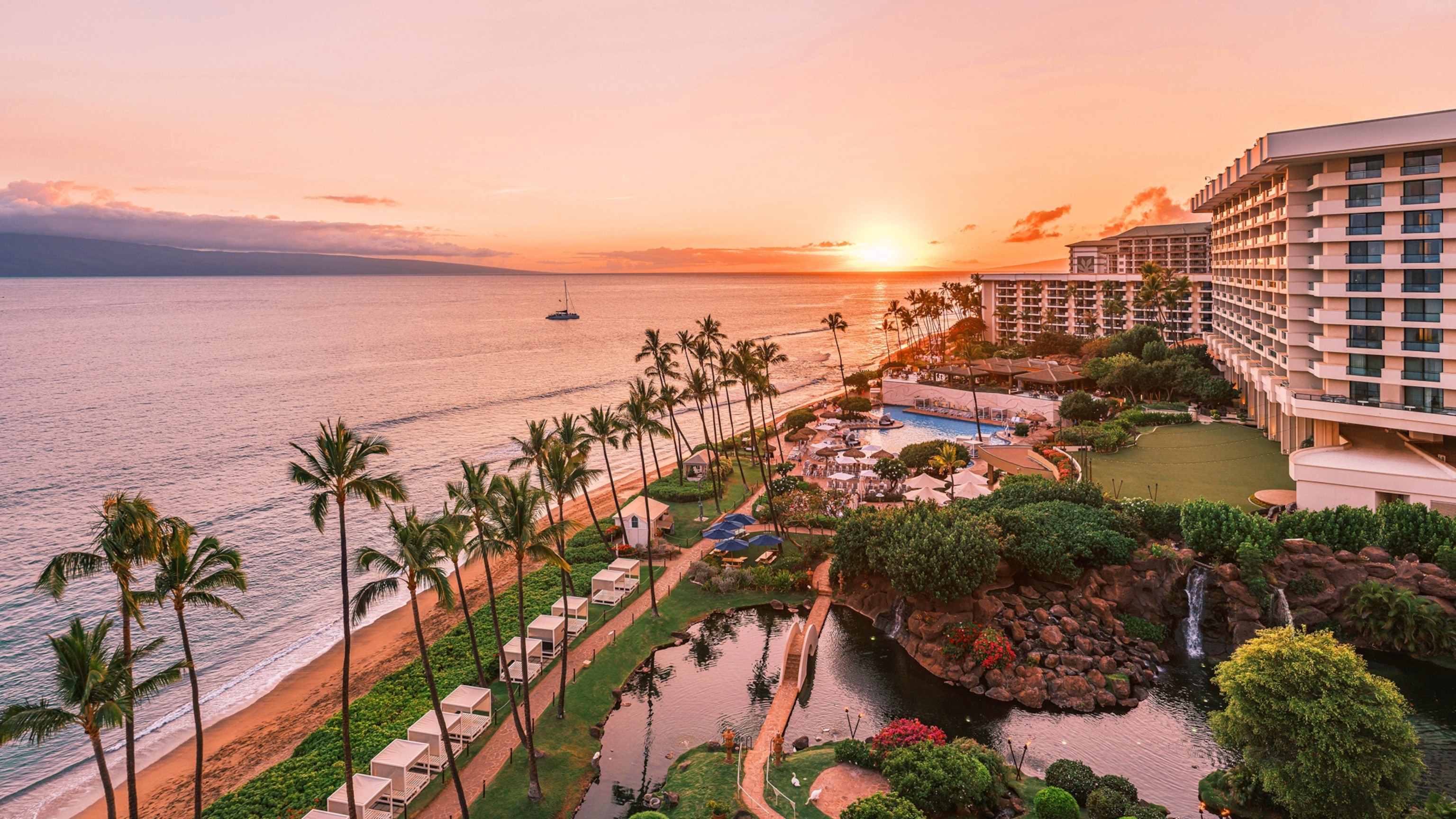 Sunset view of Hyatt Regency Maui Resort & Spa on Ka’anapali Beach, West Maui.