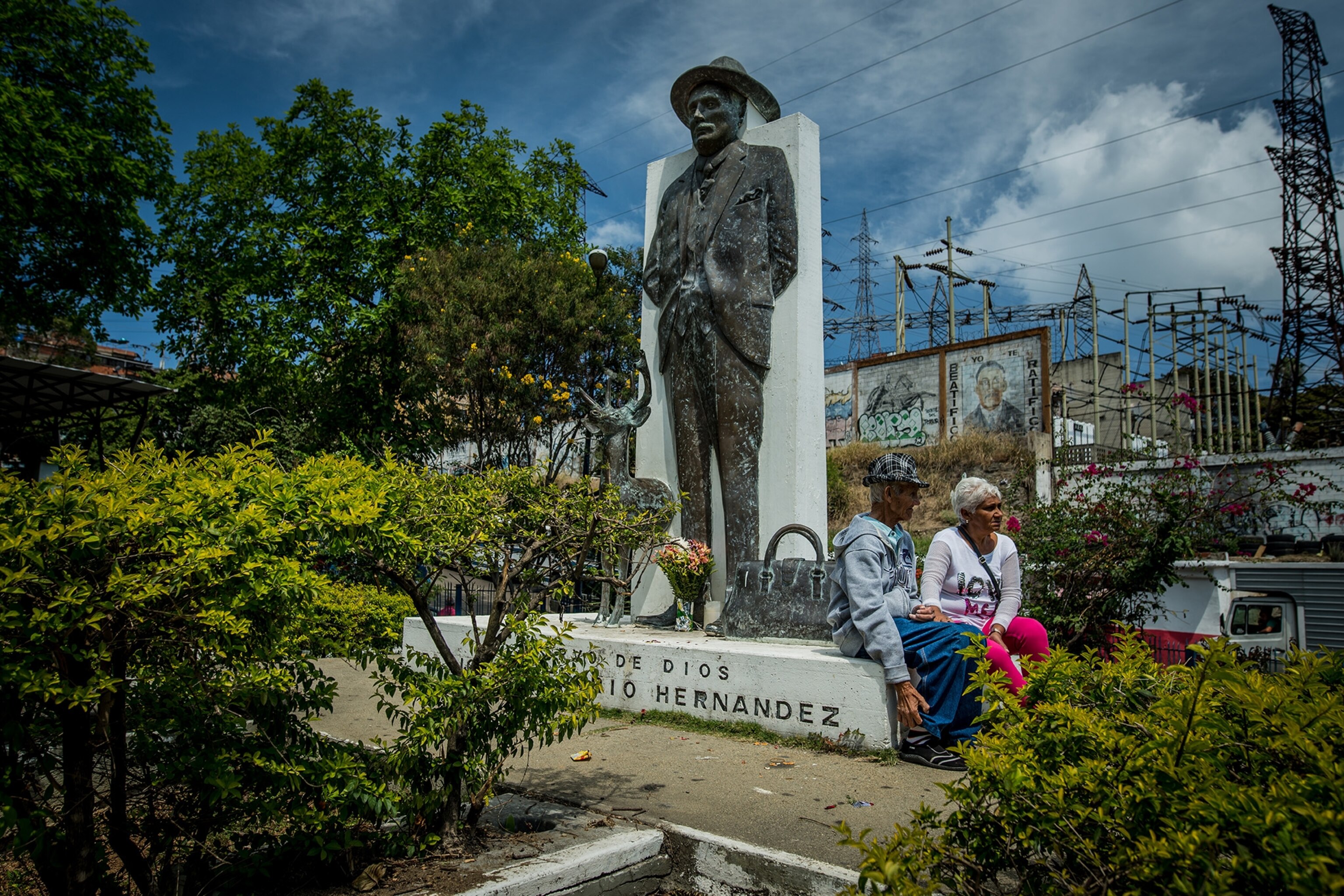 Desperate Patients Seek Spiritual Cures as Country Crumbles