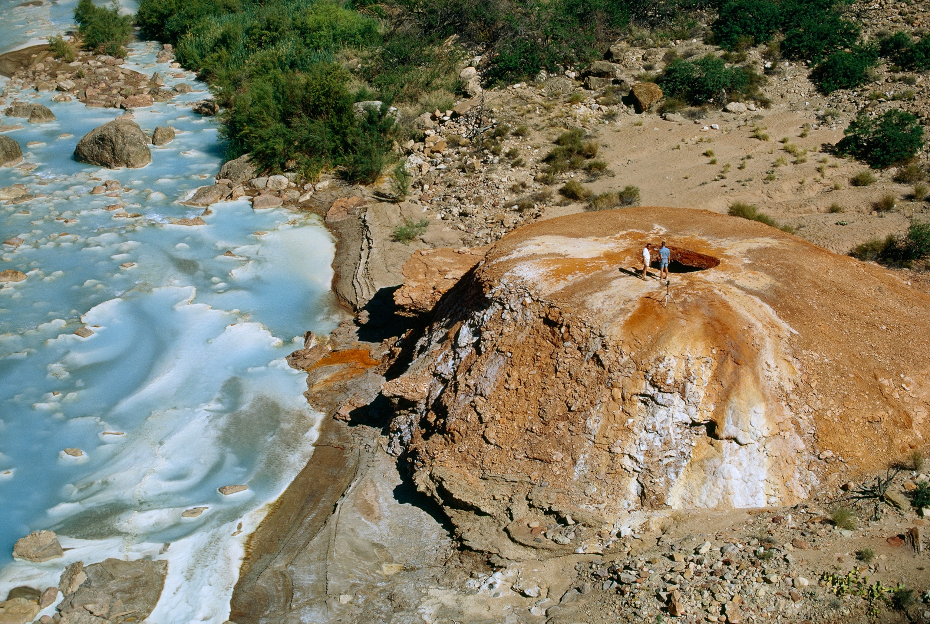 Minerals deposited by spring water create a travertine dome.