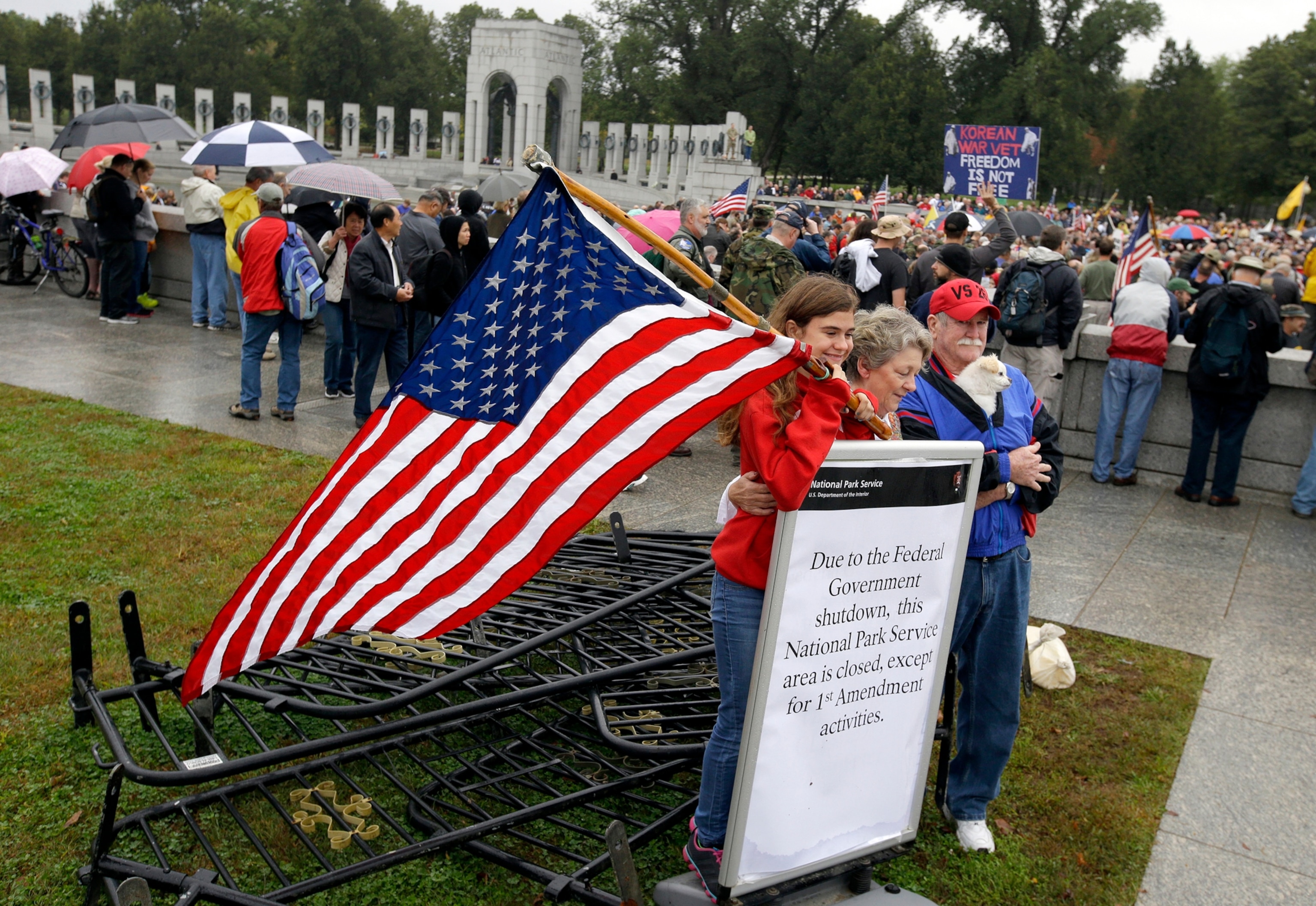 people protesting the budget shutdown.