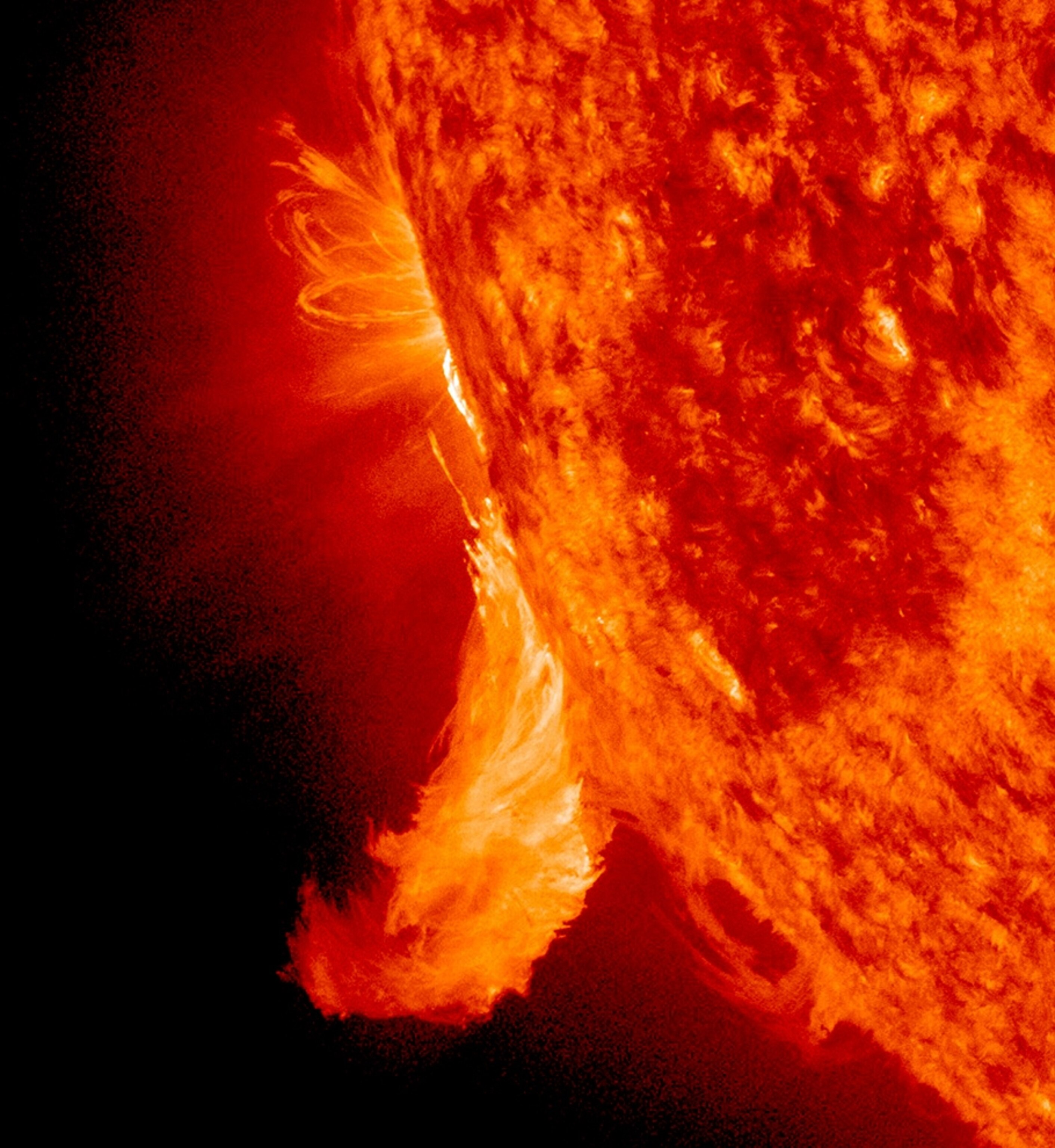 Picture of plasma erupting from the sun