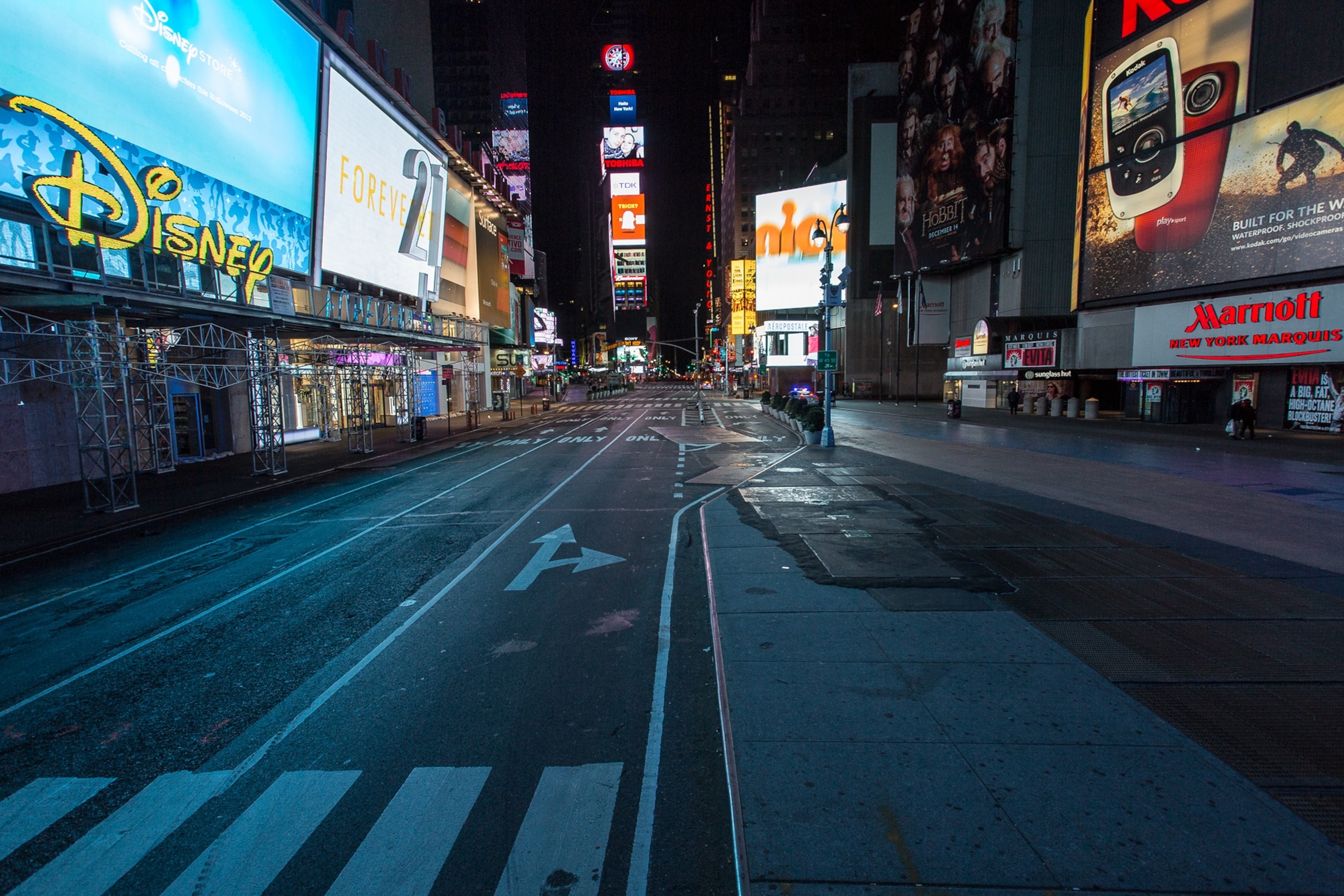 empty New York City subway