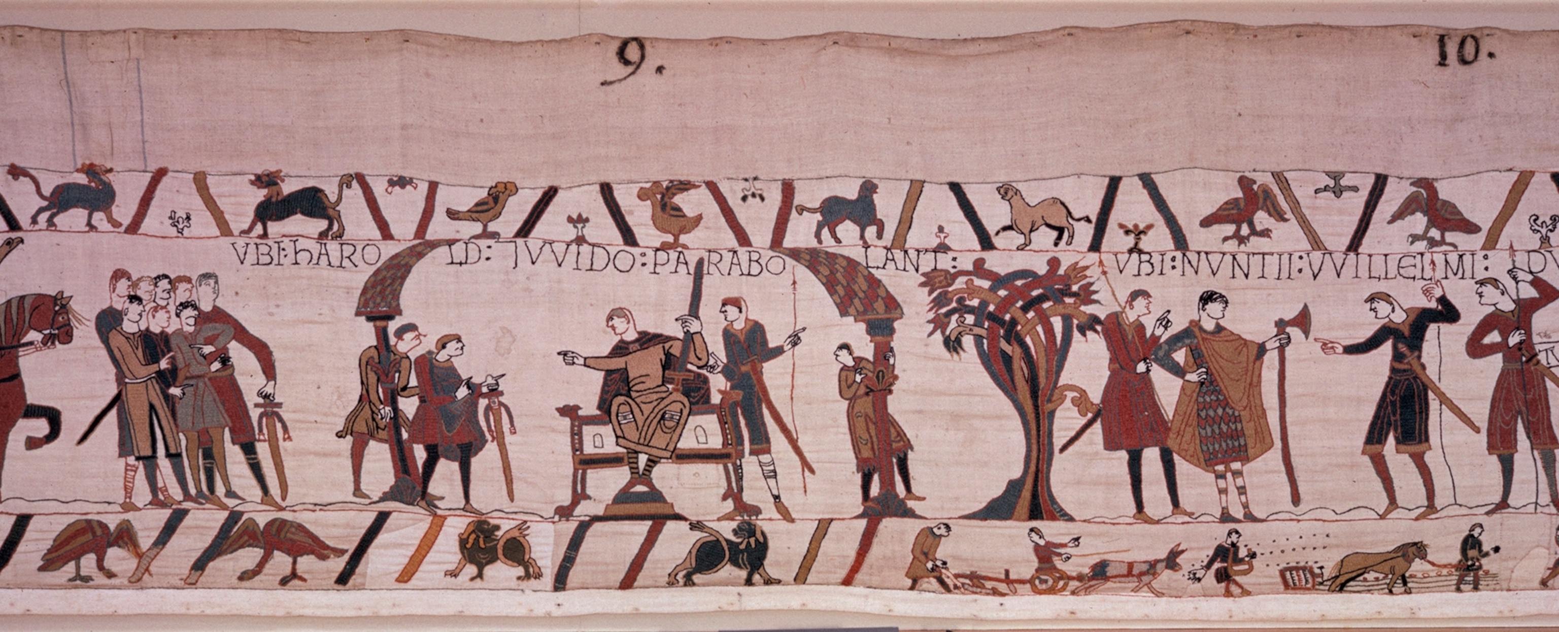 Count Guy demands ransom from Harold in the Bayeux Tapestry.