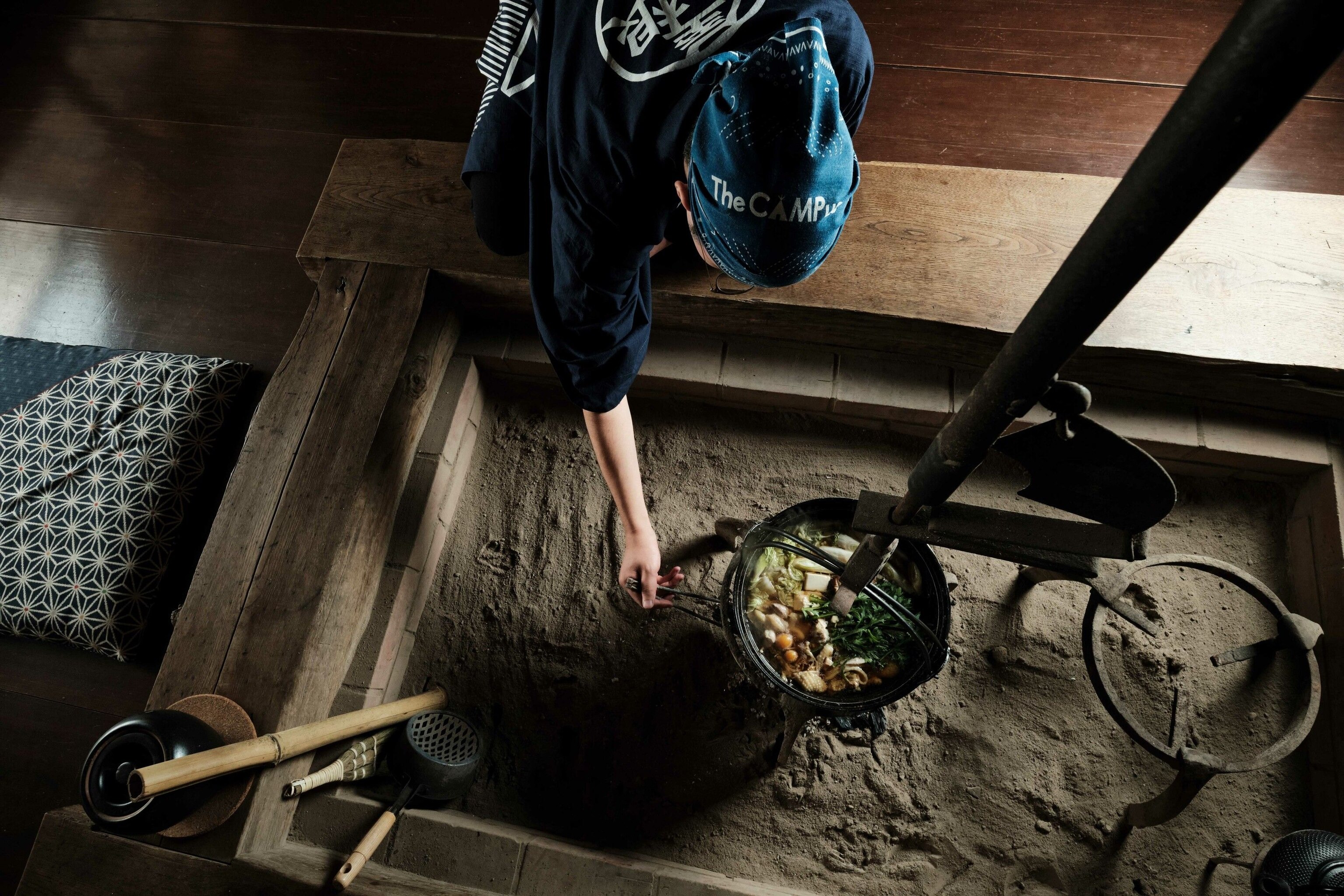The chicken hot pot prepared over an open fire is a must-have while in Miyama. This rich, warming dish is served with fluffy rice and sesame tofu, alongside grilled ayu fish and amago (masu salmon), a delicacy in the region. Persimmons grow wild here, and you’ll often find a hint of its smooth, caramel-like flavour in local dishes.
