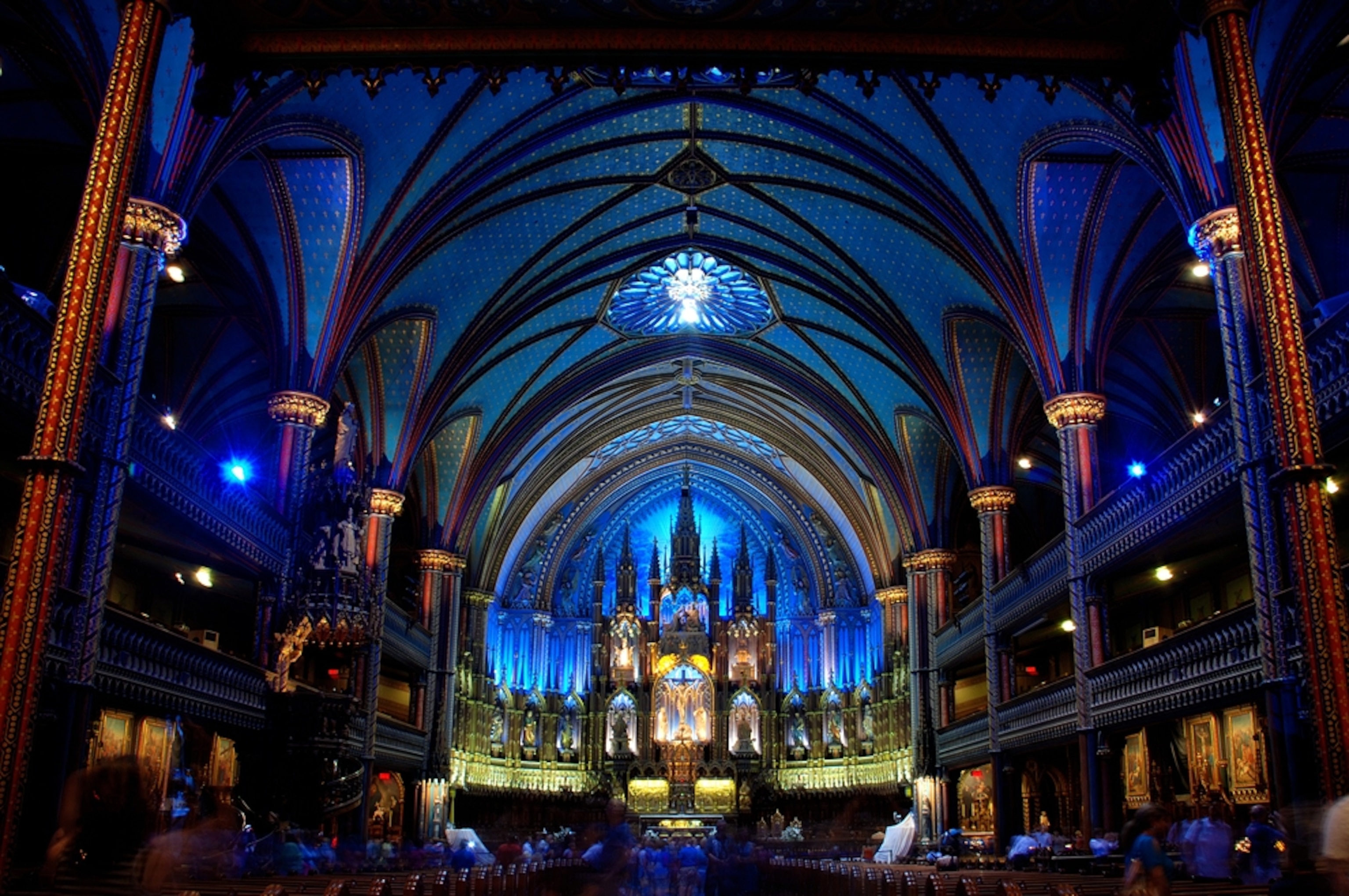 sound and light show at Notre-Dame Basilica, Montreal
