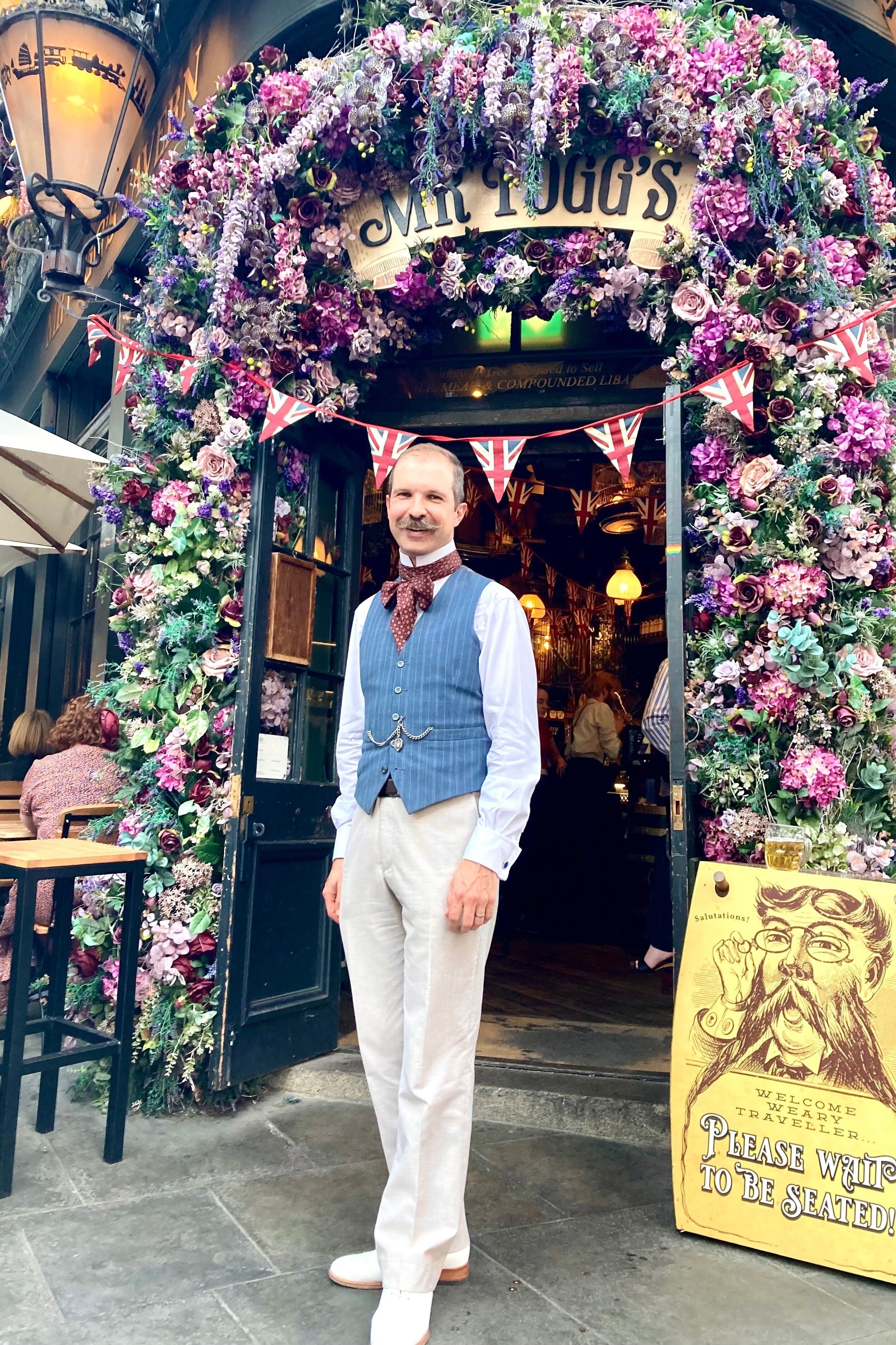 Tom Carradine outside Mr Fogg's.