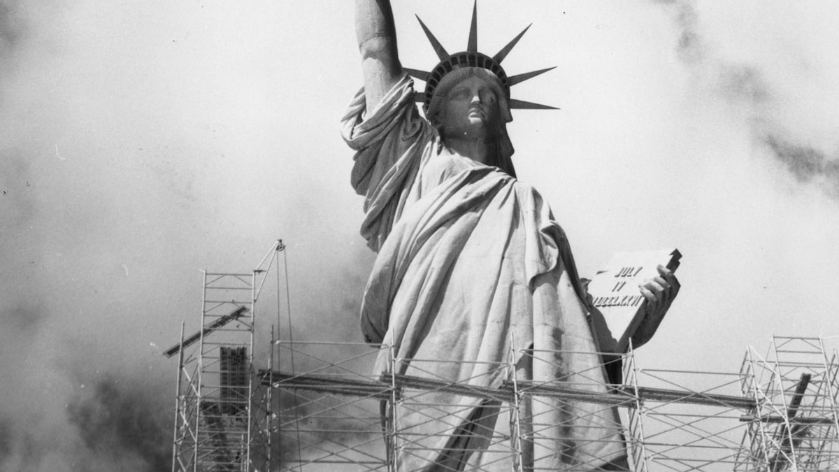 Statue Of Liberty Being Shipped
