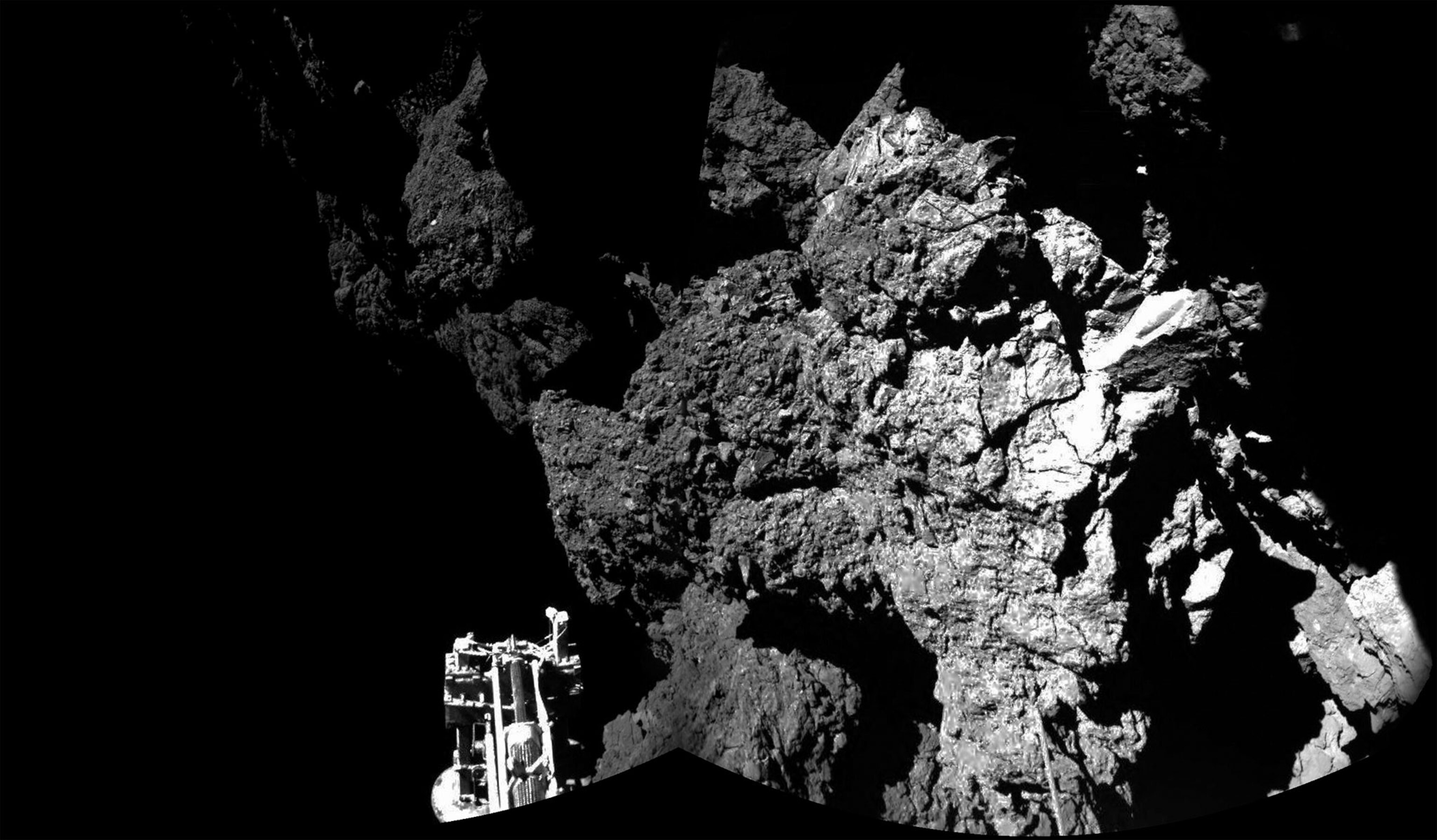 the Philae lander on comet 67P